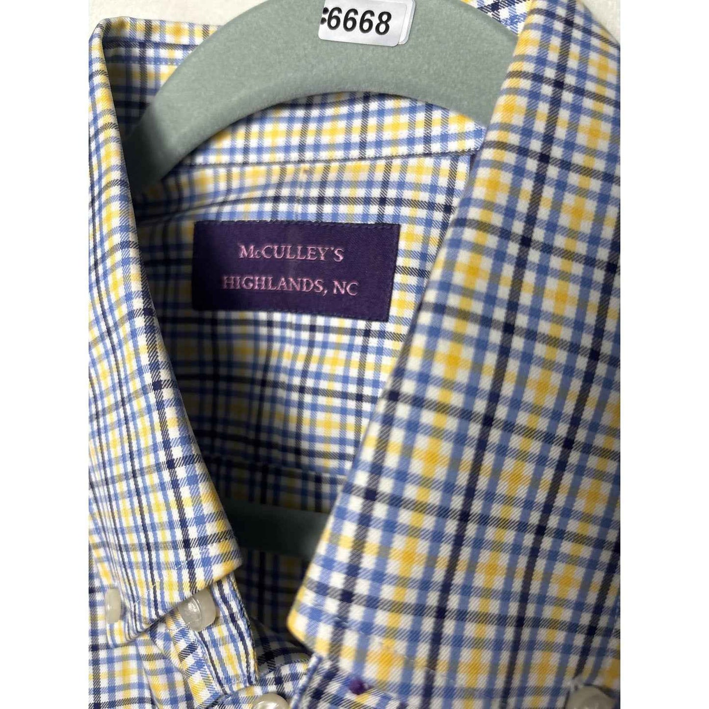 McCulley's Highslands NC Yellow and Blue Plaid Button up Shirt Sz M
