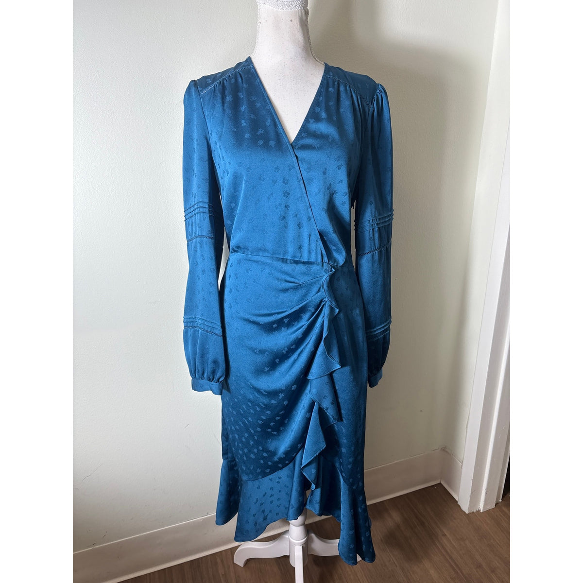 Veronica Beard Blue Long Sleeve Faux Wrap Ruffle Midi Dress Sz 6