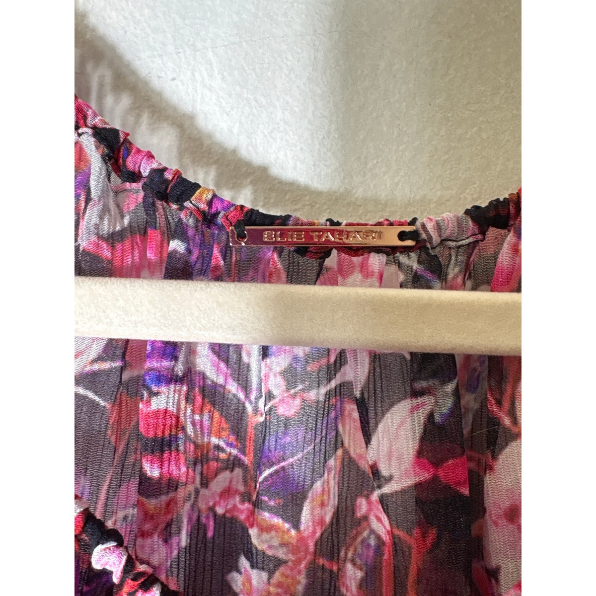 Ellie Tahari Pink Floral Cold Shoulder Sheer Long Sleeve Top Sz S