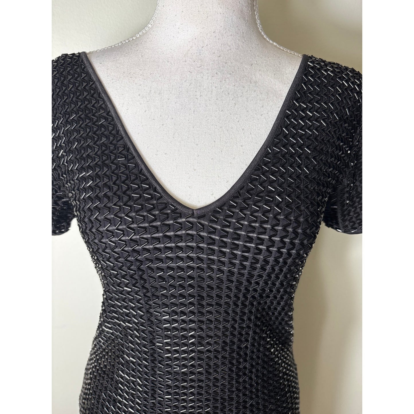 Cache Black Short Sleeve V-Neck Beaded Skirt and Shirt Sz M