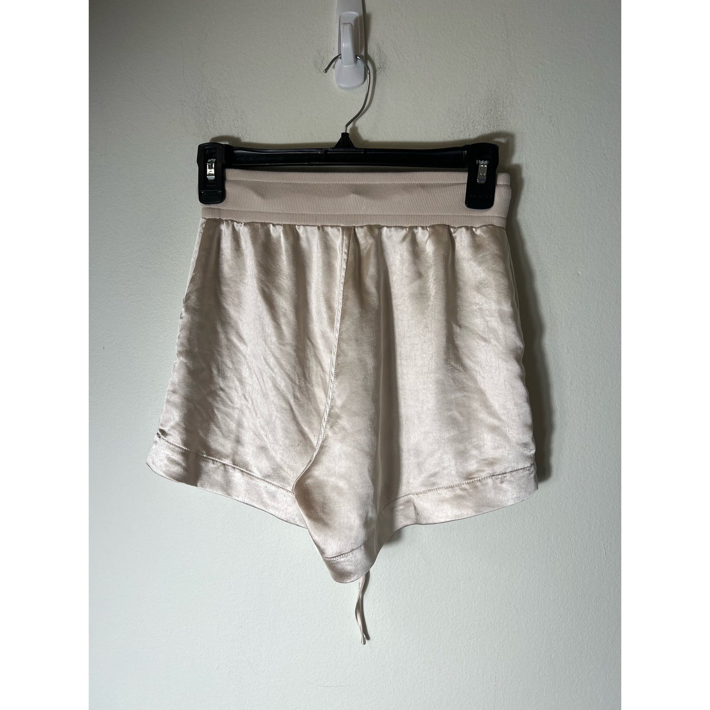 Melissa Nepton Beige Gold Shorts Sz XS
