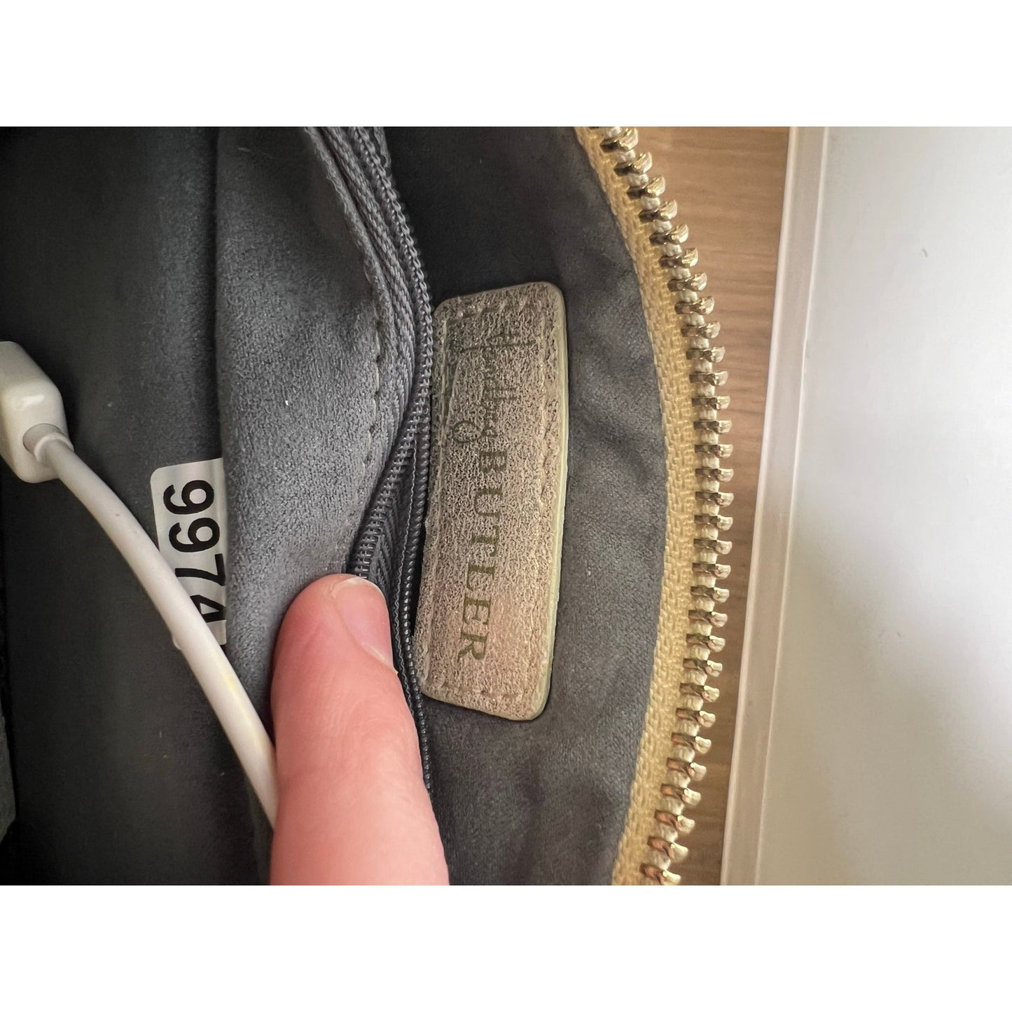 Handbag Butler Gold Wristlet