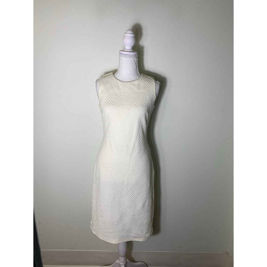 J. McLaughlin Off White Sleeveless Crew Neck Below the Knee Sheath Dress Sz XS