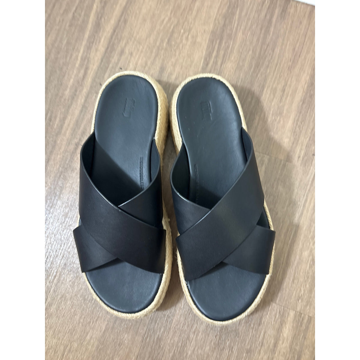 NIB Fit Flop Black Mode Espadrille Leather Platform Criss Cross Flip Flops Sz 8