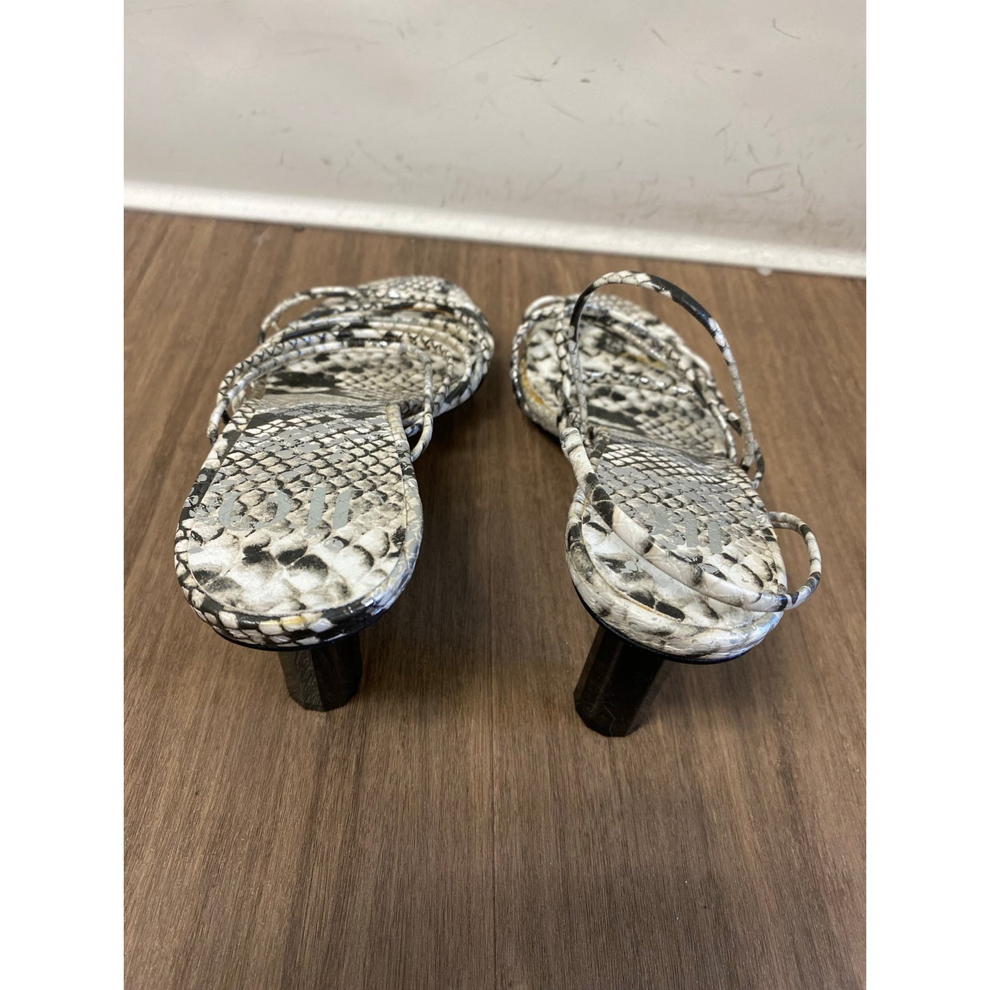 Cleere Closet | New & Used Designer Clothing, Shoes, Bags & Jewelry for All