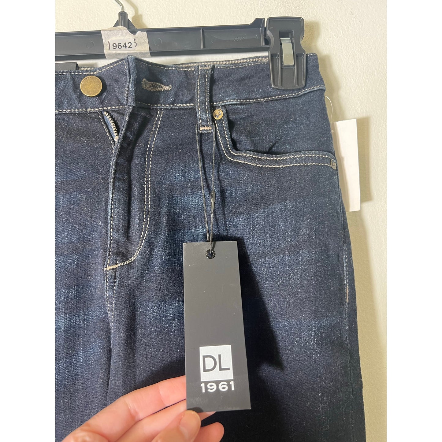 NWT DL1961 Chrissy Trimtone Skinny Sz 25