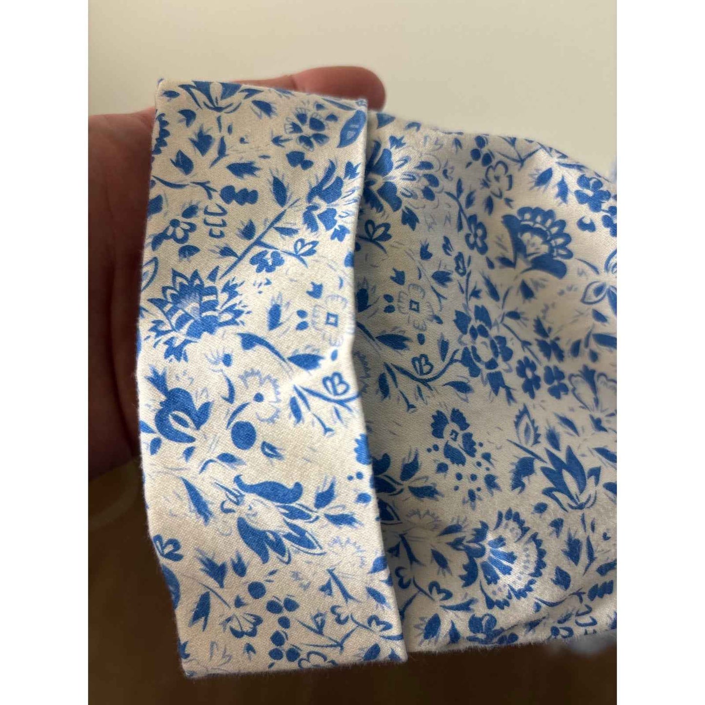 Tuckernuck White Blue 3/4 Sleeve Floral Knee Length Dress Sz M