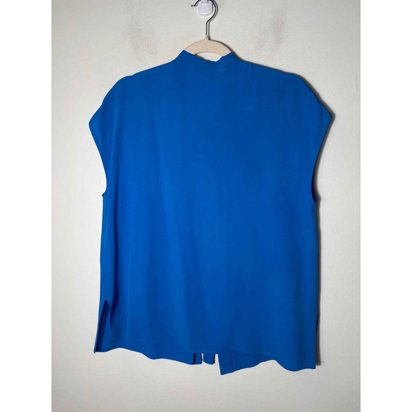 Beatrice Blue Sleeveless Button Up Silk Blend Shirt Sz XS