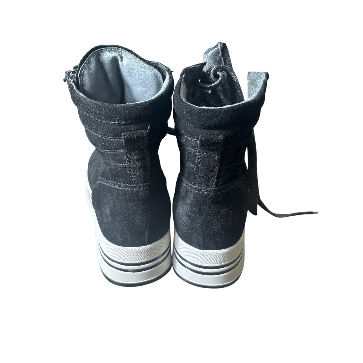 NWOB Nero Giardini Black Suede Stacked Boots Sz 38 (7.5)