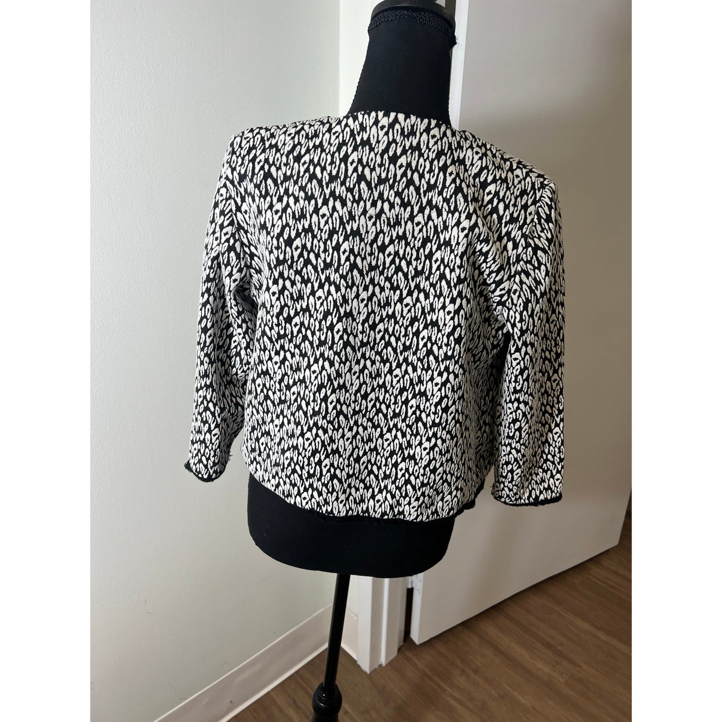 M&S Collection Black and White Pattern Blazer size medium or EU 38