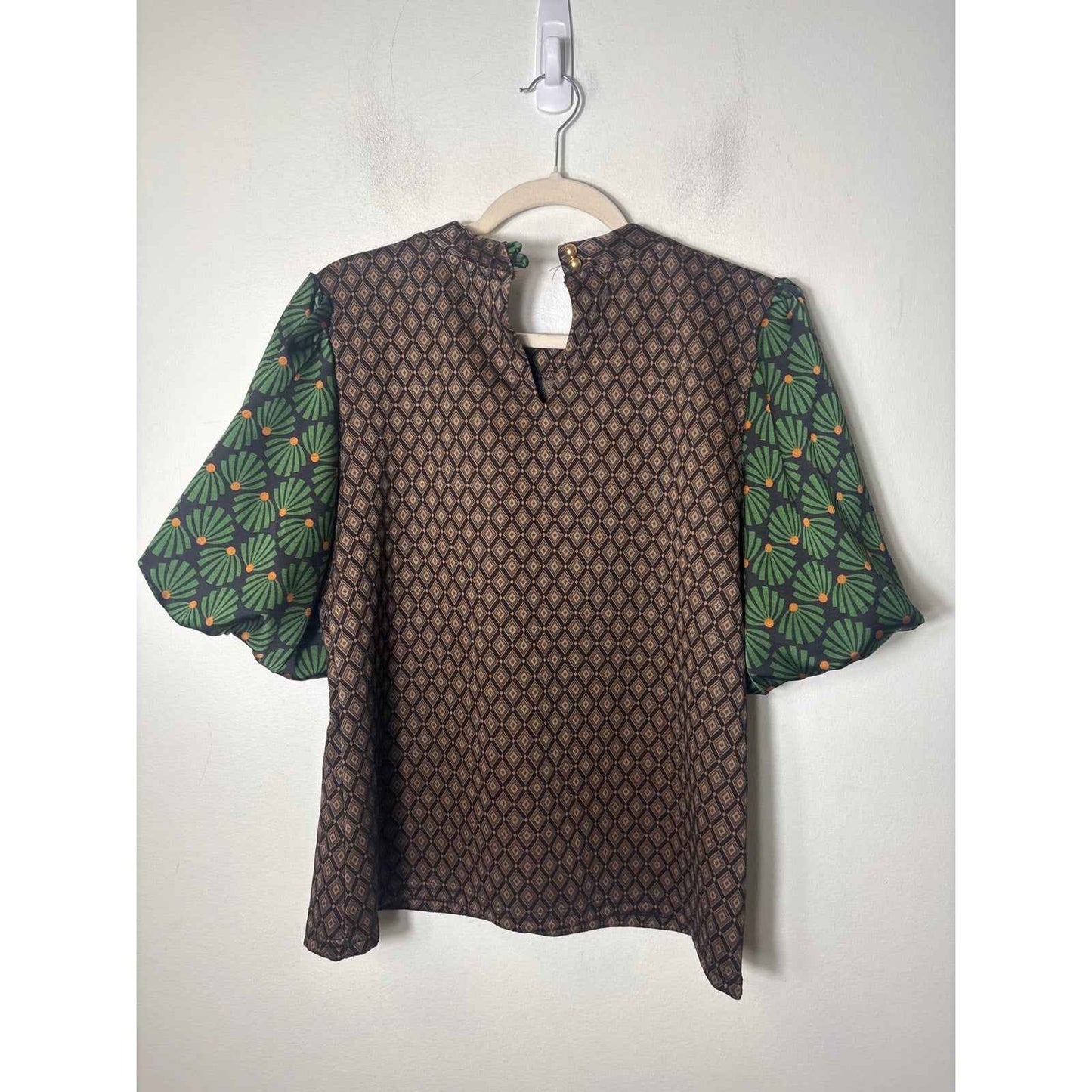 IVU Jane Green Black Mixed Media Puff Sleeve Top Sz M