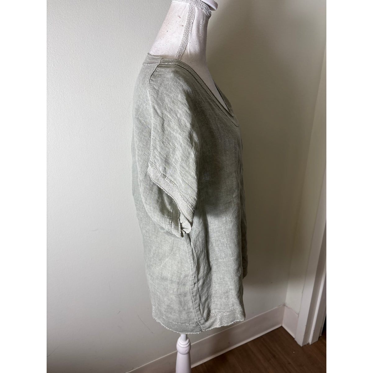 Saks Fifth Ave Tan Linen Metallic Threaded Trim Shirt Sz L