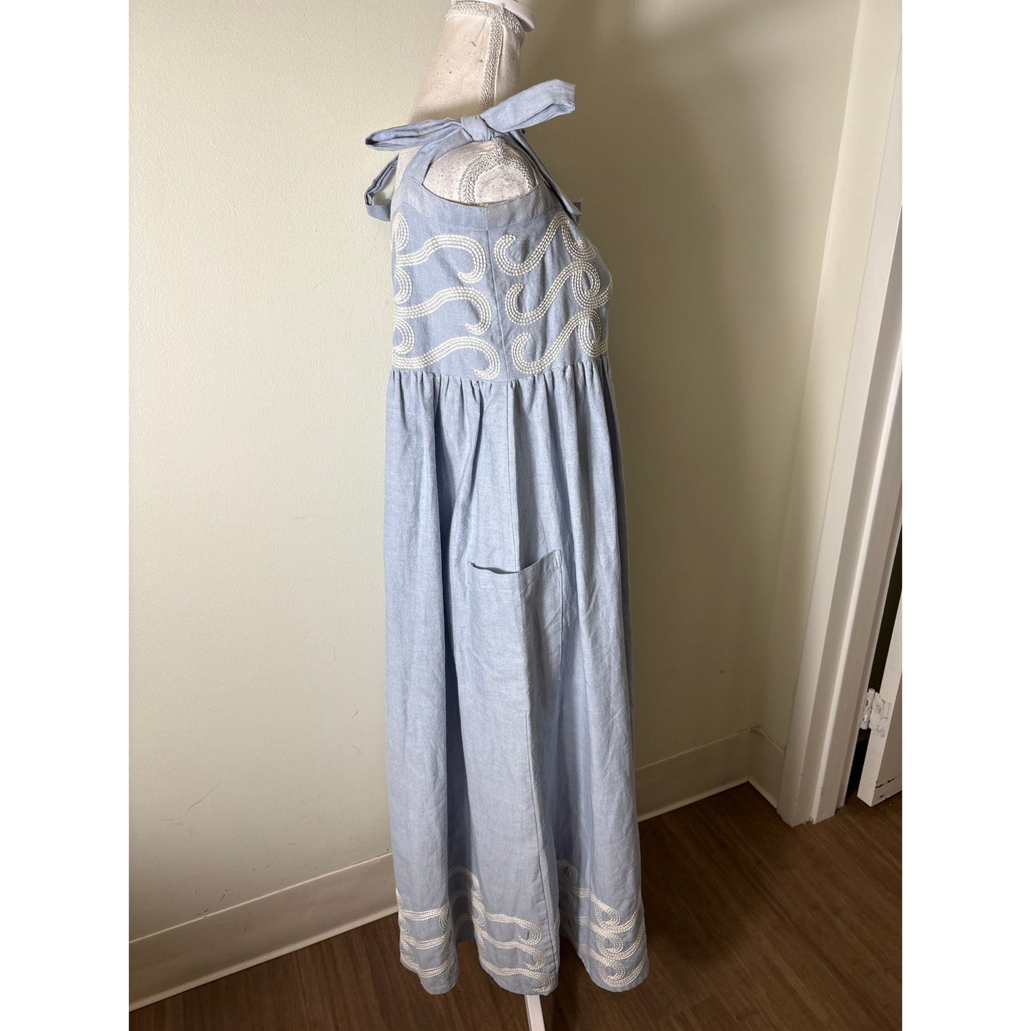 WKND WYER Light Blue Embroidered Button Up Maxi Dress Sz S