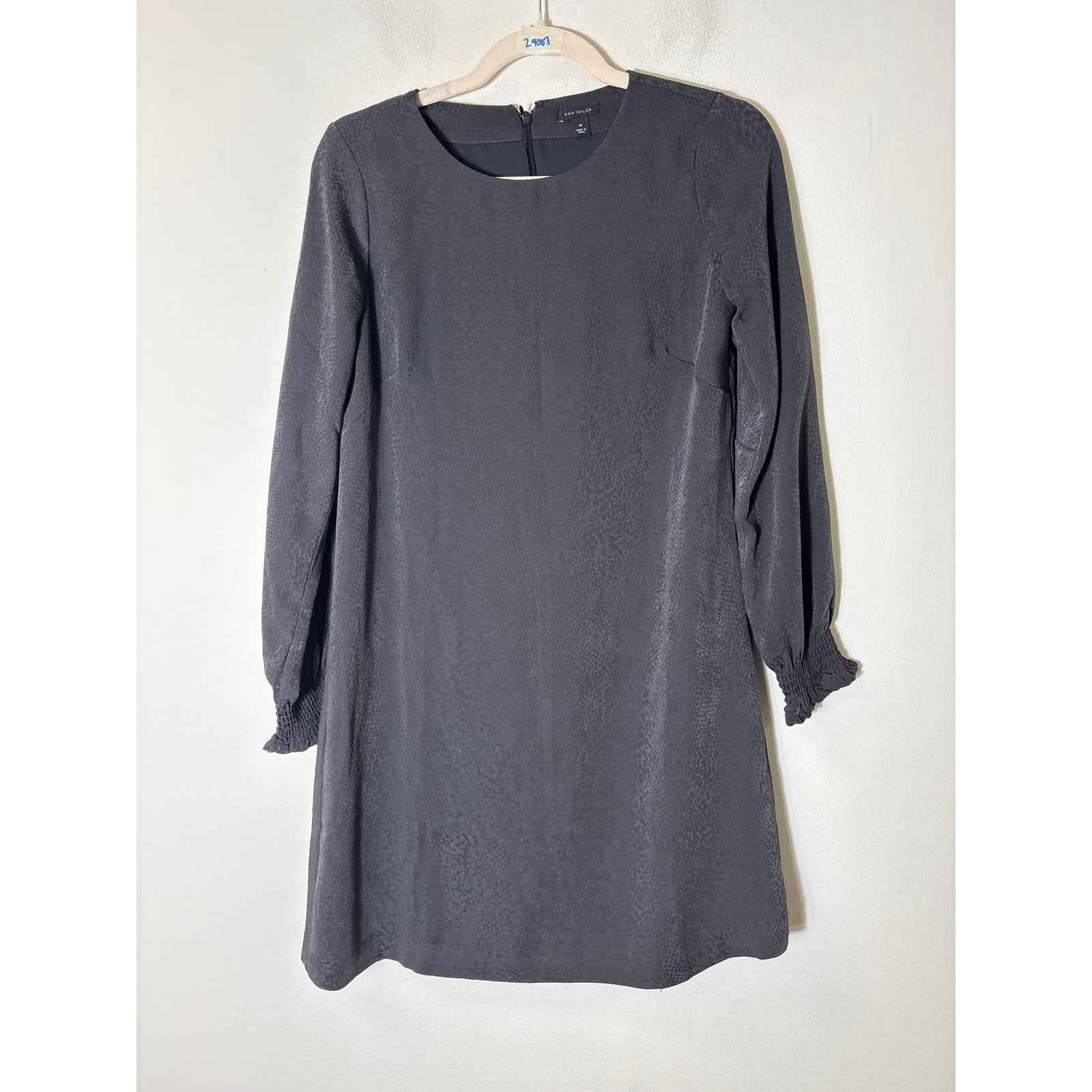 Ann Taylor Charcoal Long Sleeve Knee Length Shift Dress Sz 00
