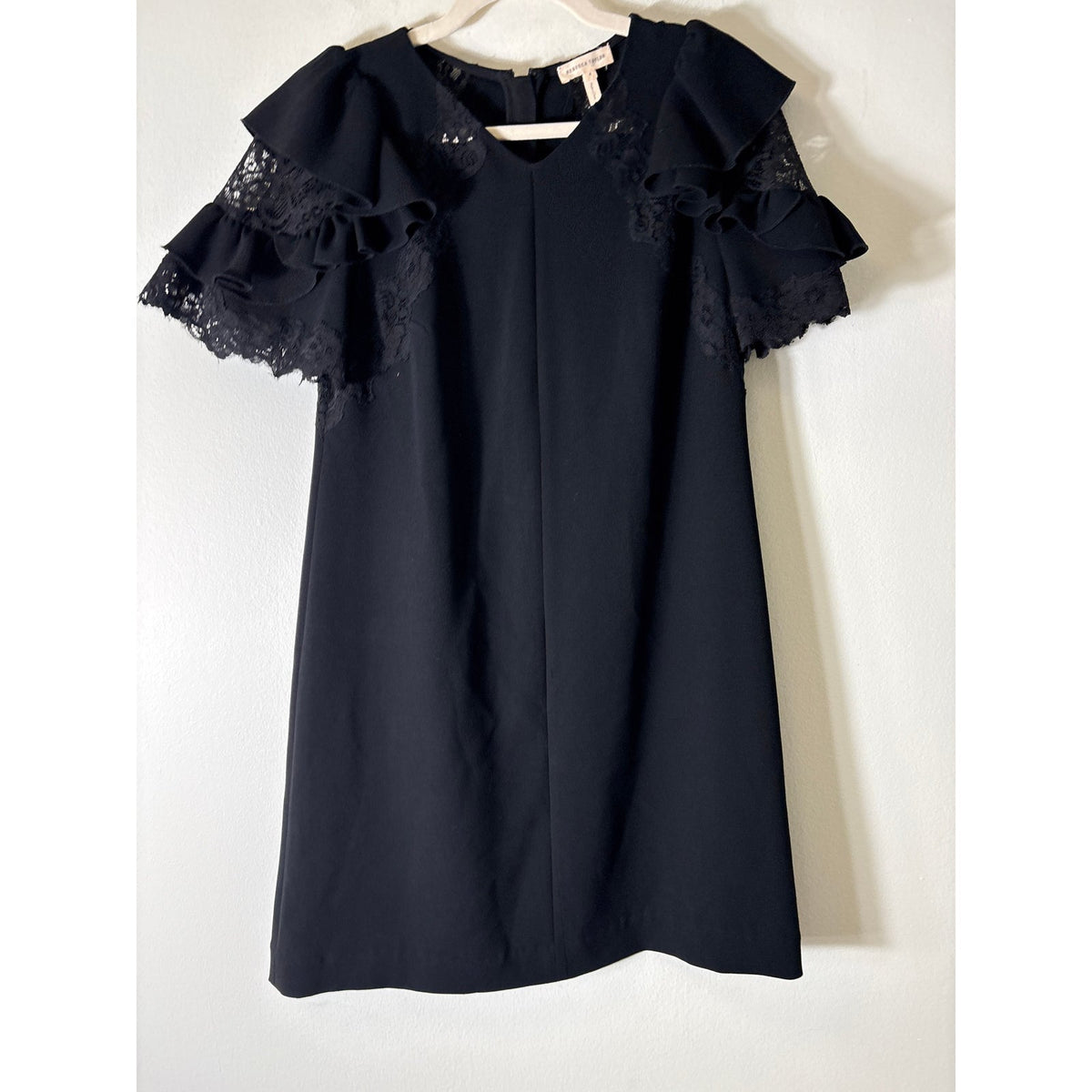 Rebecca Taylor Black LAce Ruffle Knee Length Shift Dress Sz 4