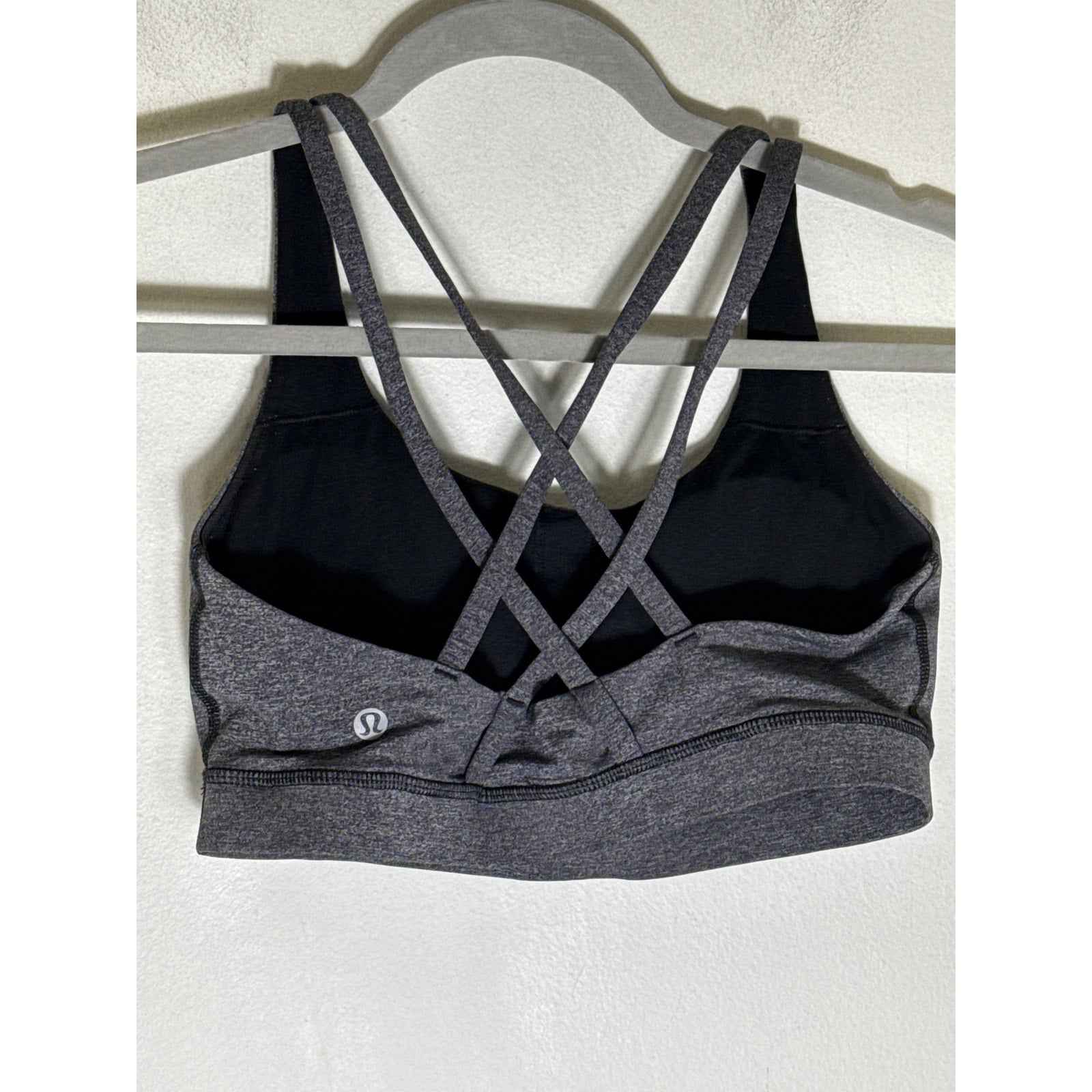 Lululemon Gray Criss Cross Athletic Sports Bra Sz 6
