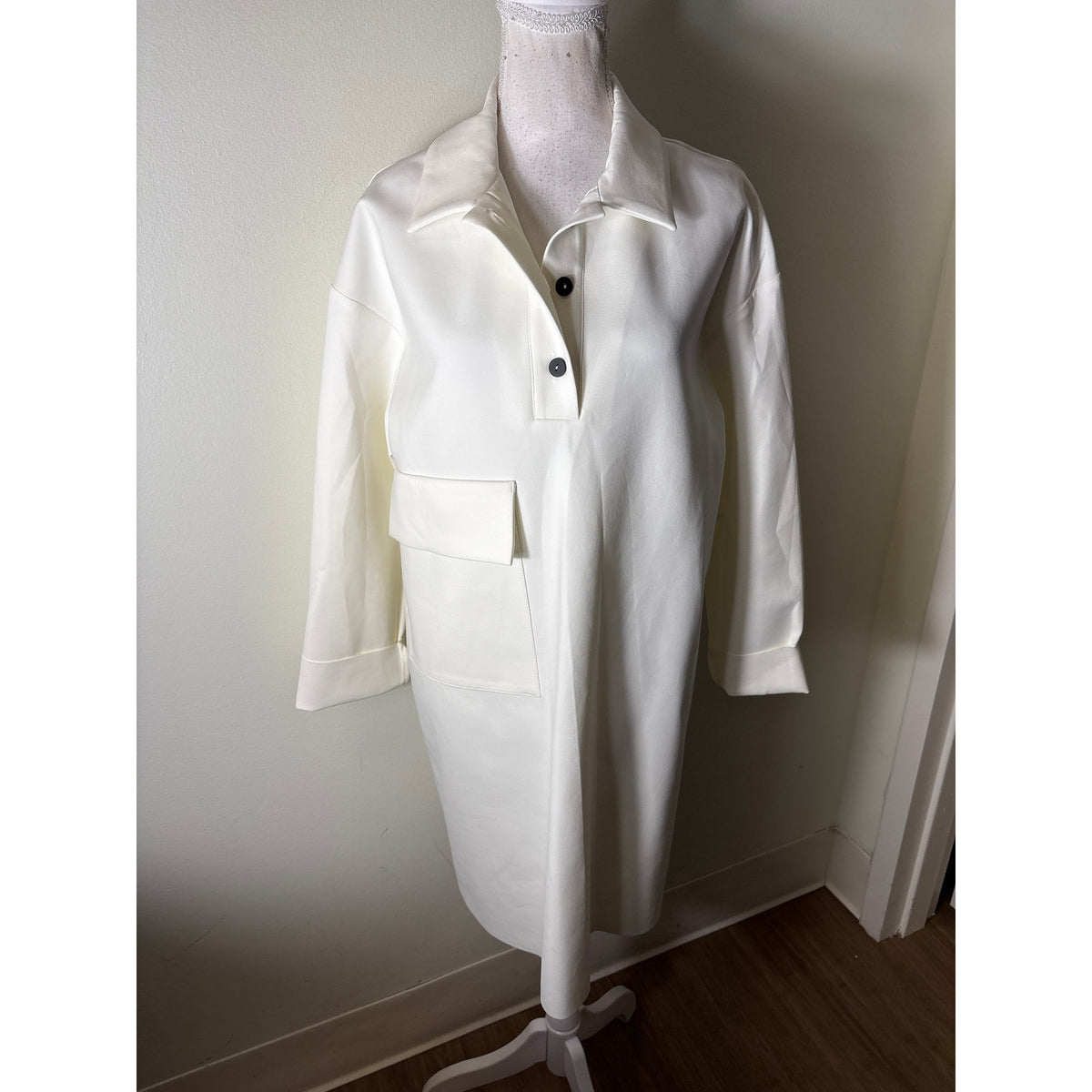 NWT Sarah Pacini Creme Scuba Stretch Dress Sz 02