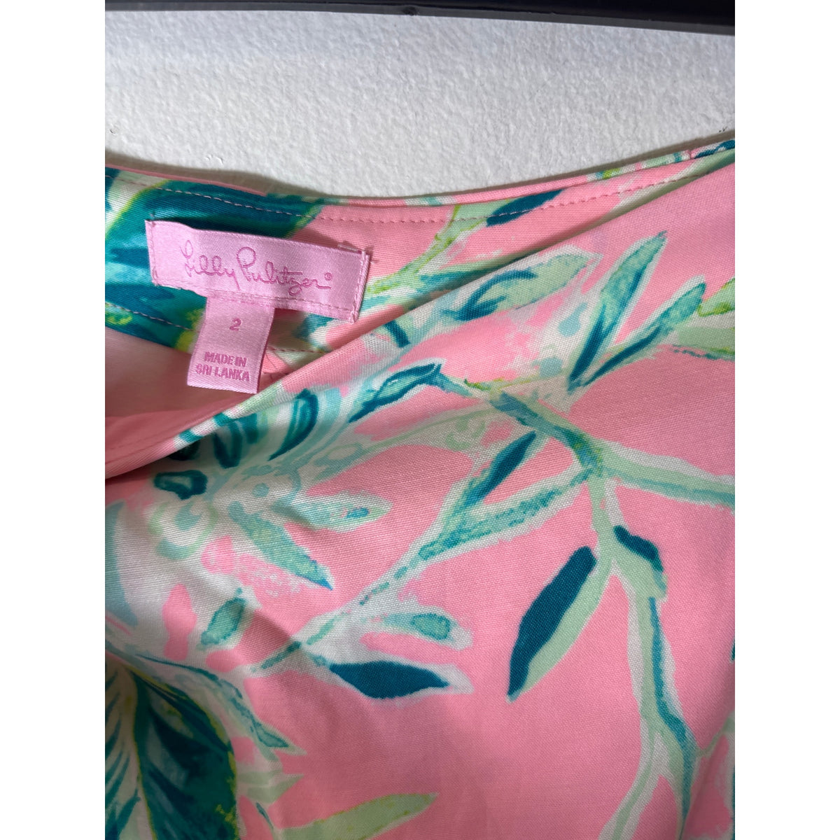 Lilly Pullitzer Pink and Green Leaf Skort Sz 2