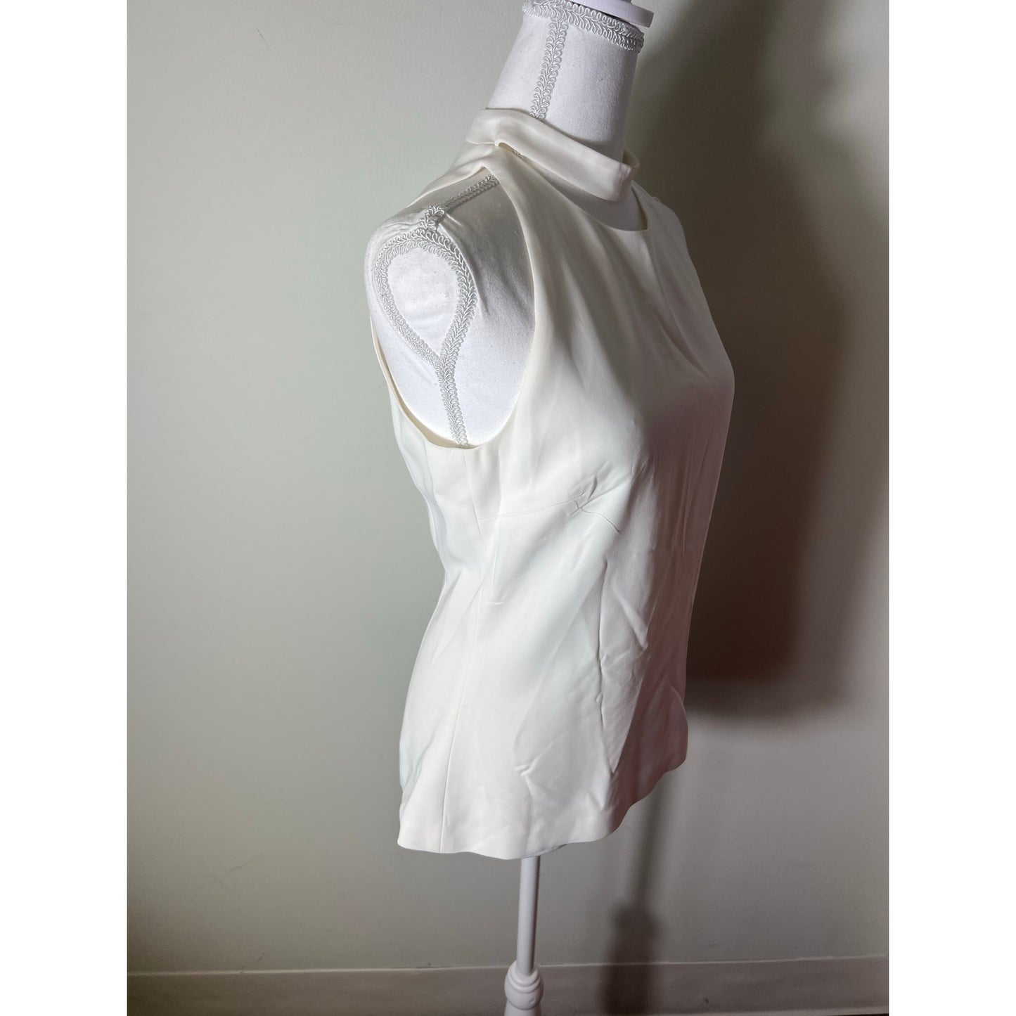 Cushnie Et Ochs Cream Sleeveless Choker Cutout Top sz 6