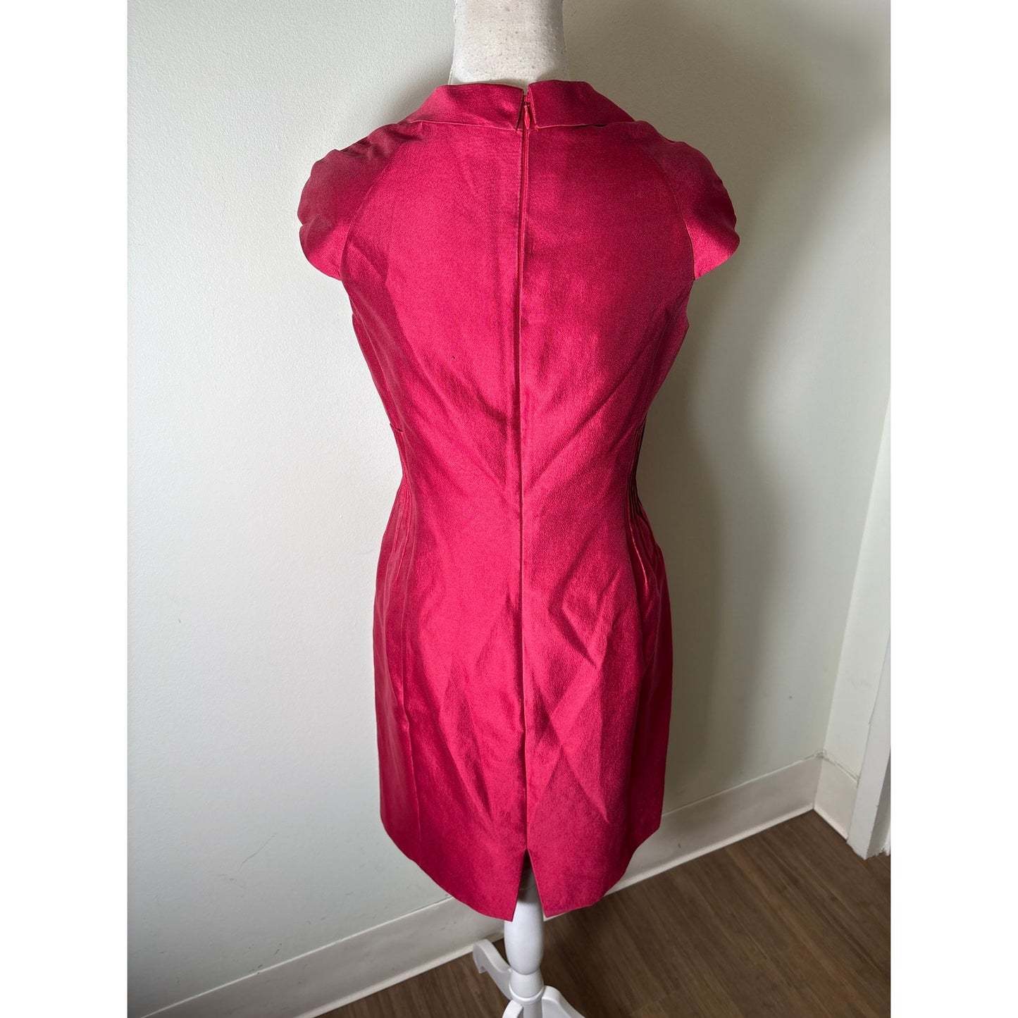 Armani Collezioni Red Cap Sleeve Knee Length Dress Sz 6