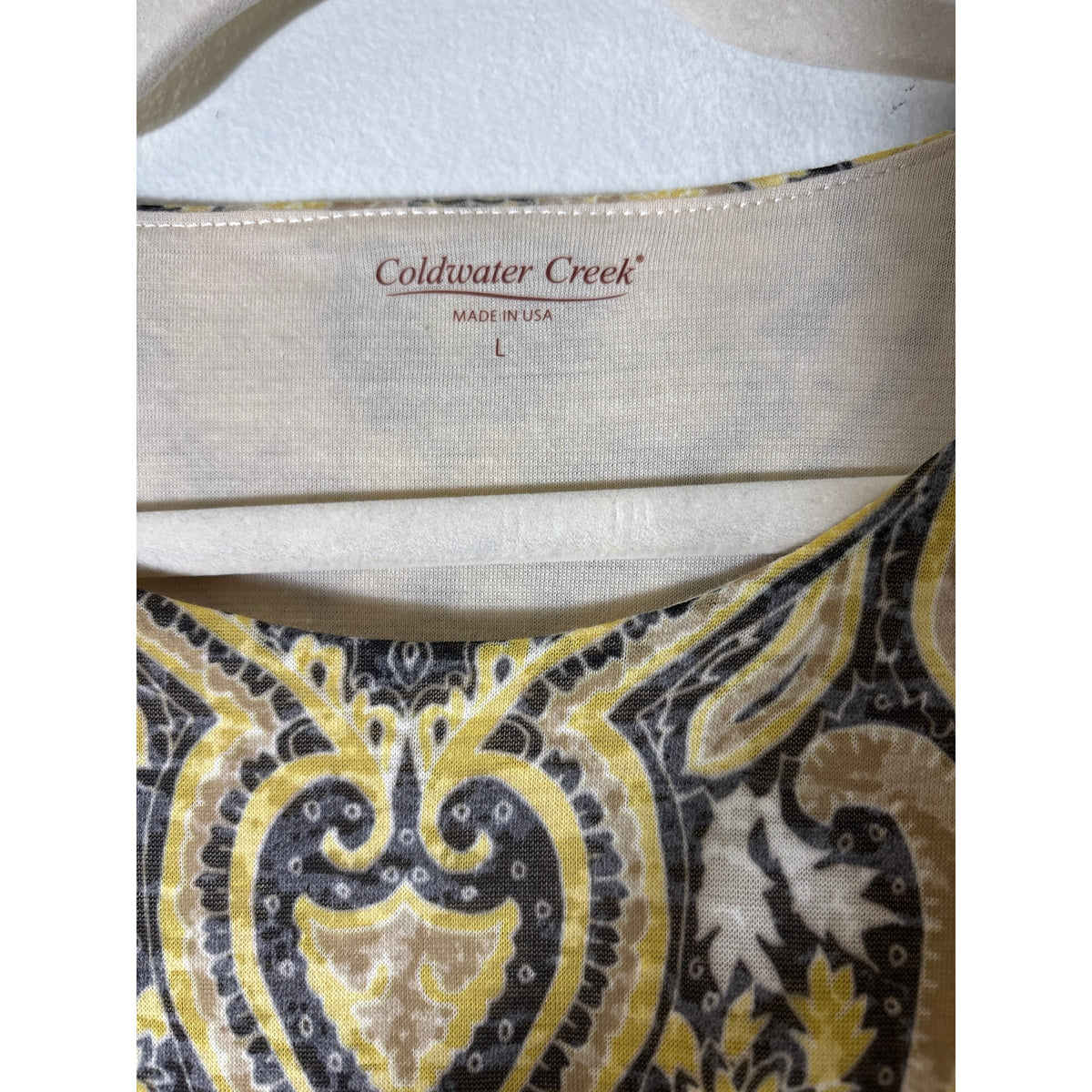 Coldwater Creek Yellow and Tan Design Tee Sz L