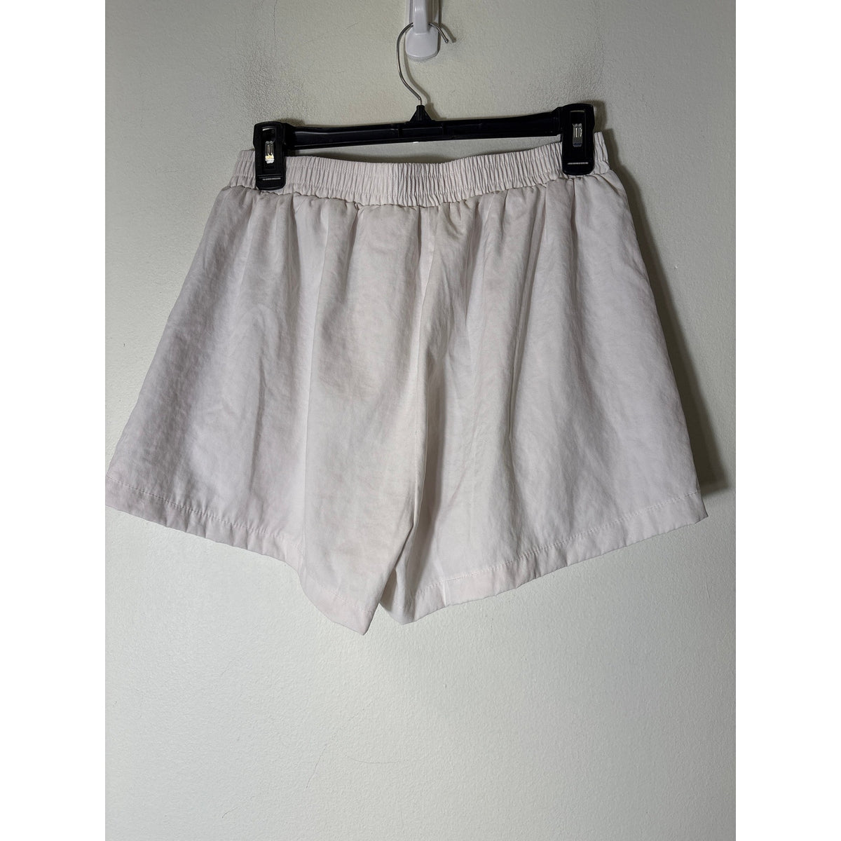 Buru White Athletic Shorts Sz M