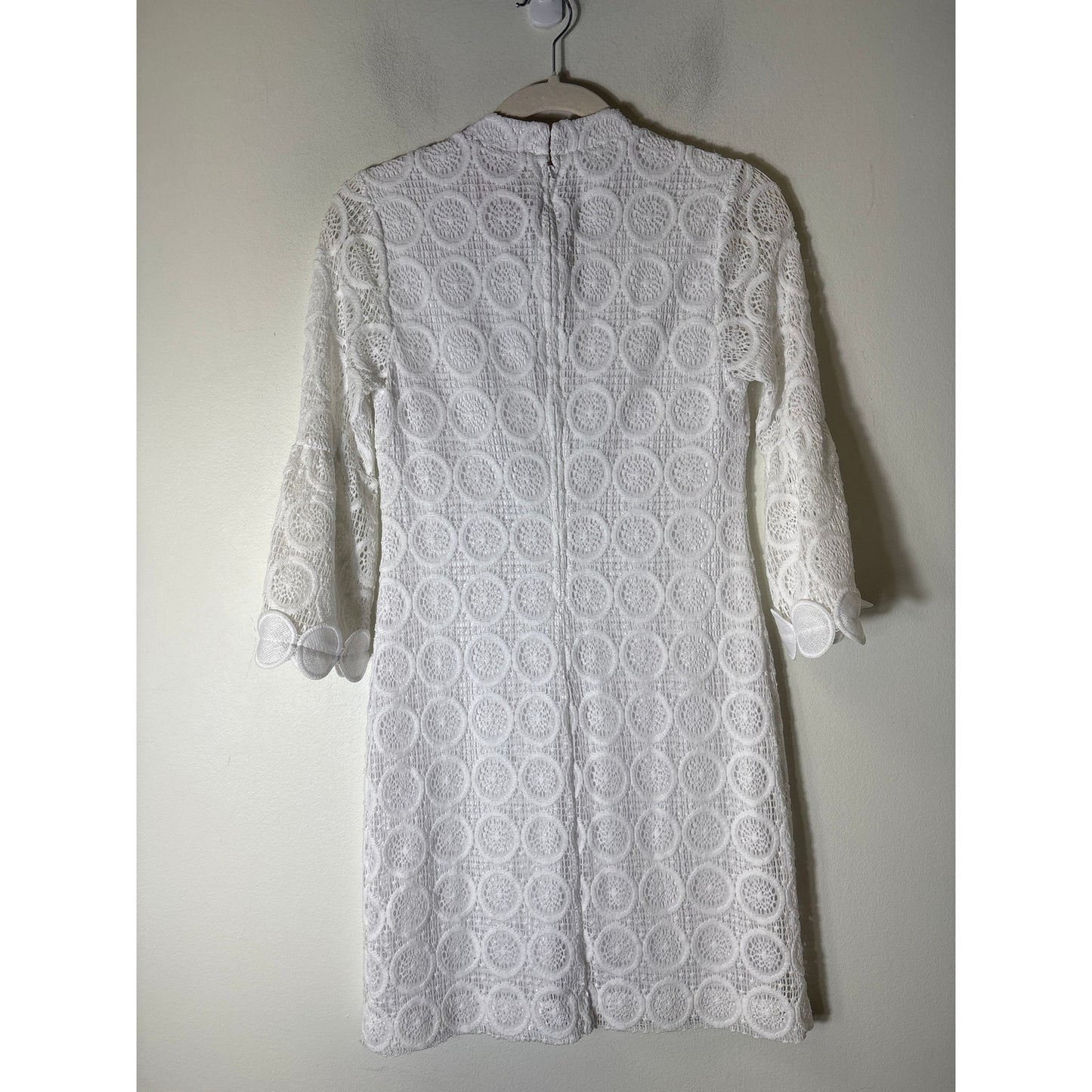 Lilly Pulitzer White 3/4 Bell Sleeve Lace V-Neck Knee Length Dress sz 0