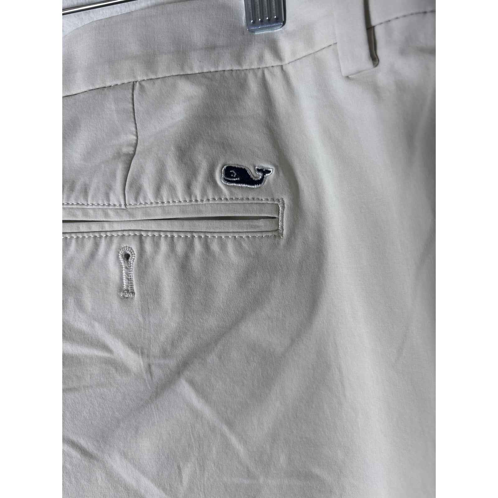 Men's Vineyard Vines Stone Colored Performance Pants Sz 40/32