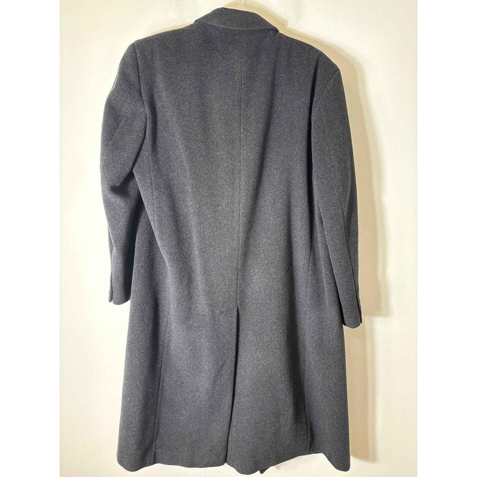 Men's Vintage Silver Cloud Charcoal Gray Long Sleeve Overcoat Sz 46L