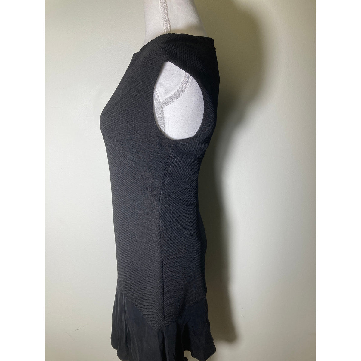 NWT Rebecca Taylor "Stacey Dress" Black Sleeveless Sheath Cocktail Dress Sz 2