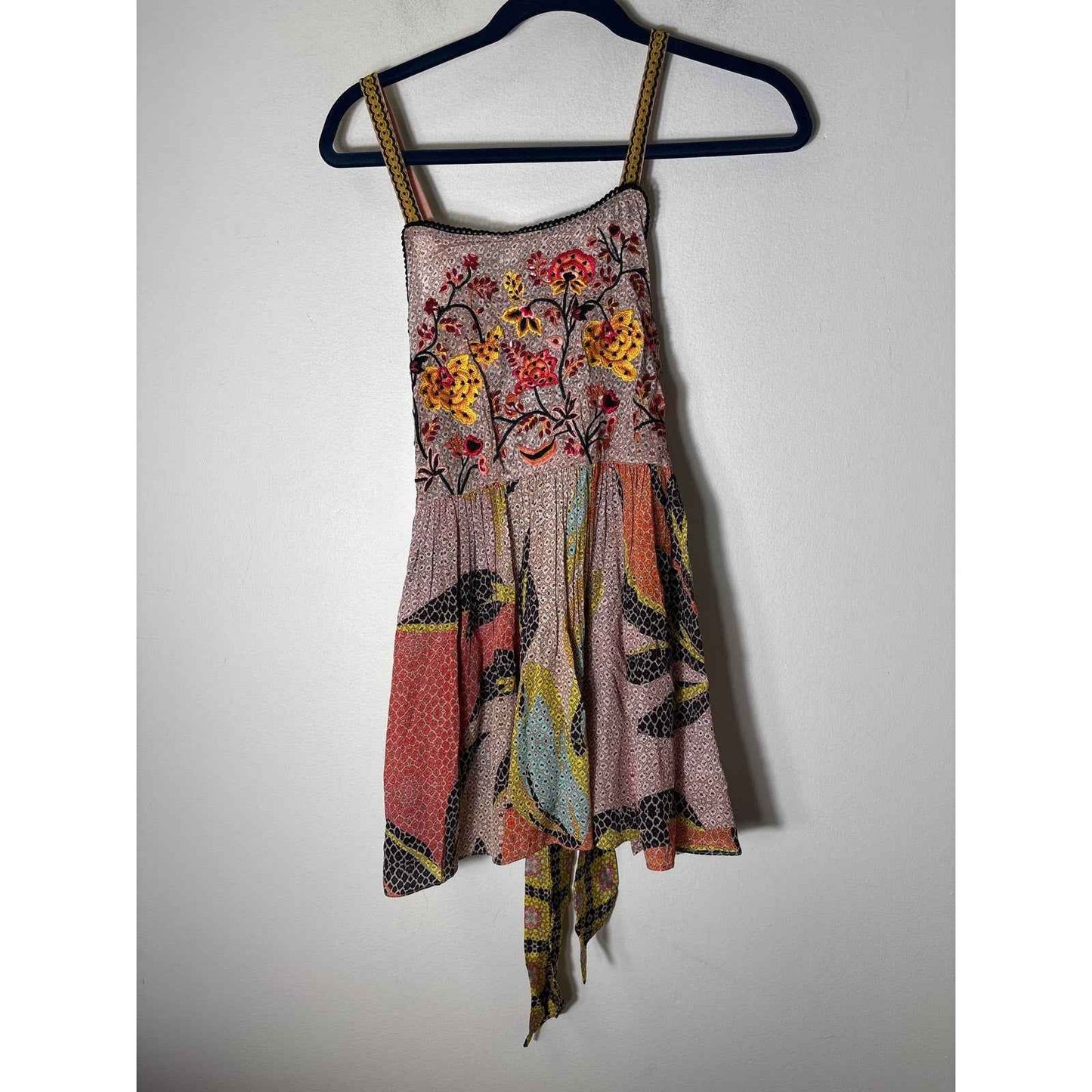 BHANUNI by JYOTI.... Multicolored Floral Embroidered Babydoll Top Sz 6