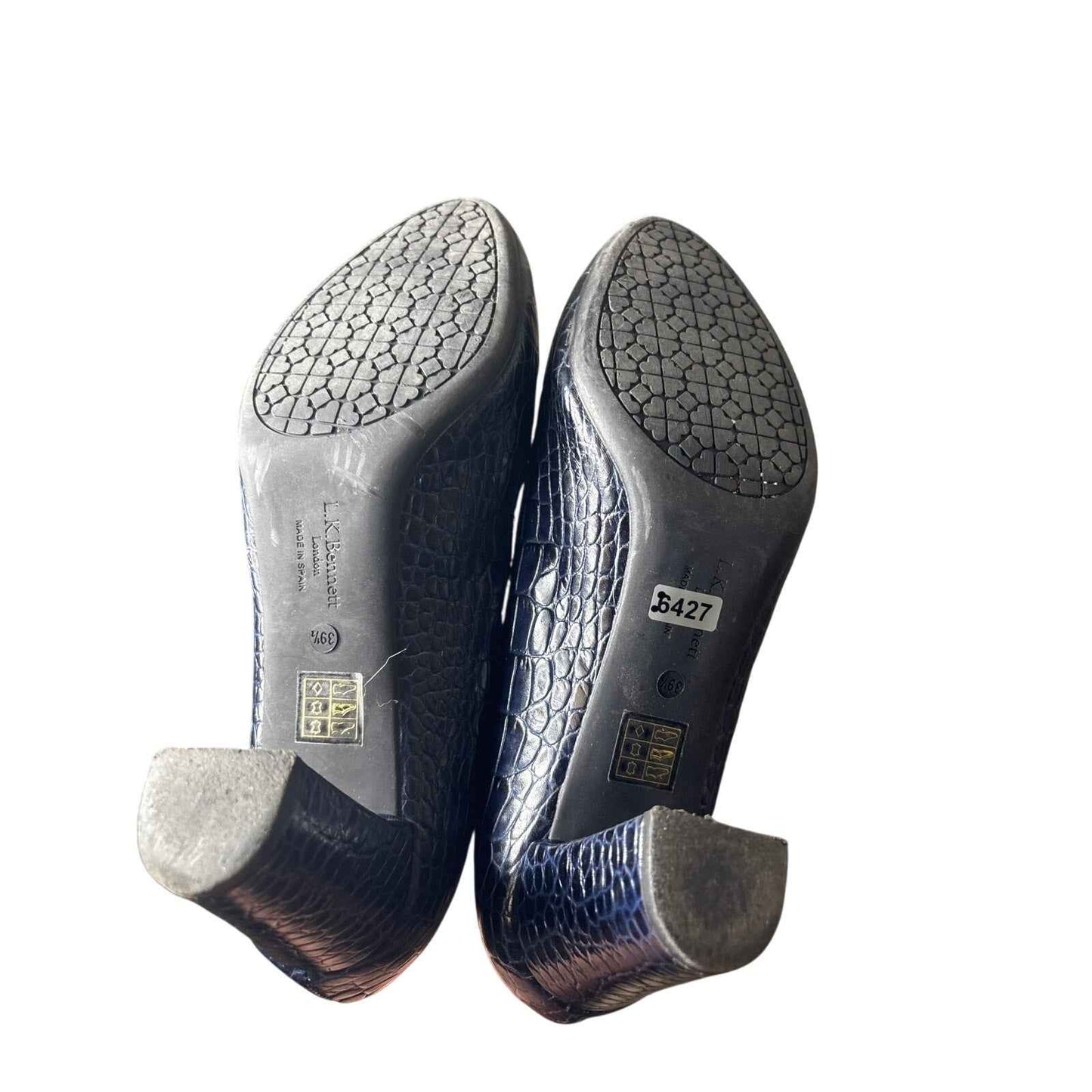 L.K. Bennett dark blue Snakeskin Closed Toe High Heel Pump Sz 39.5