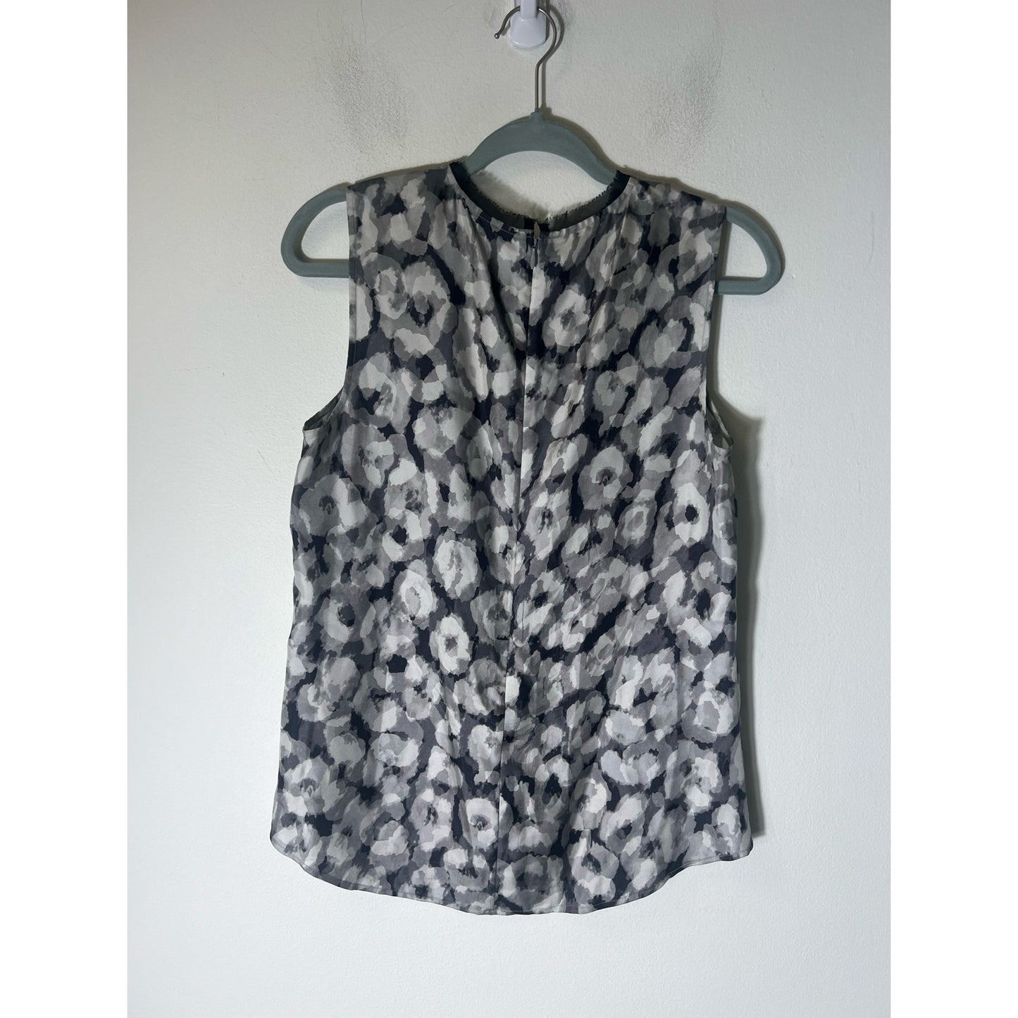 Theory Grey Black Patterned Sleeveless Top Sz S
