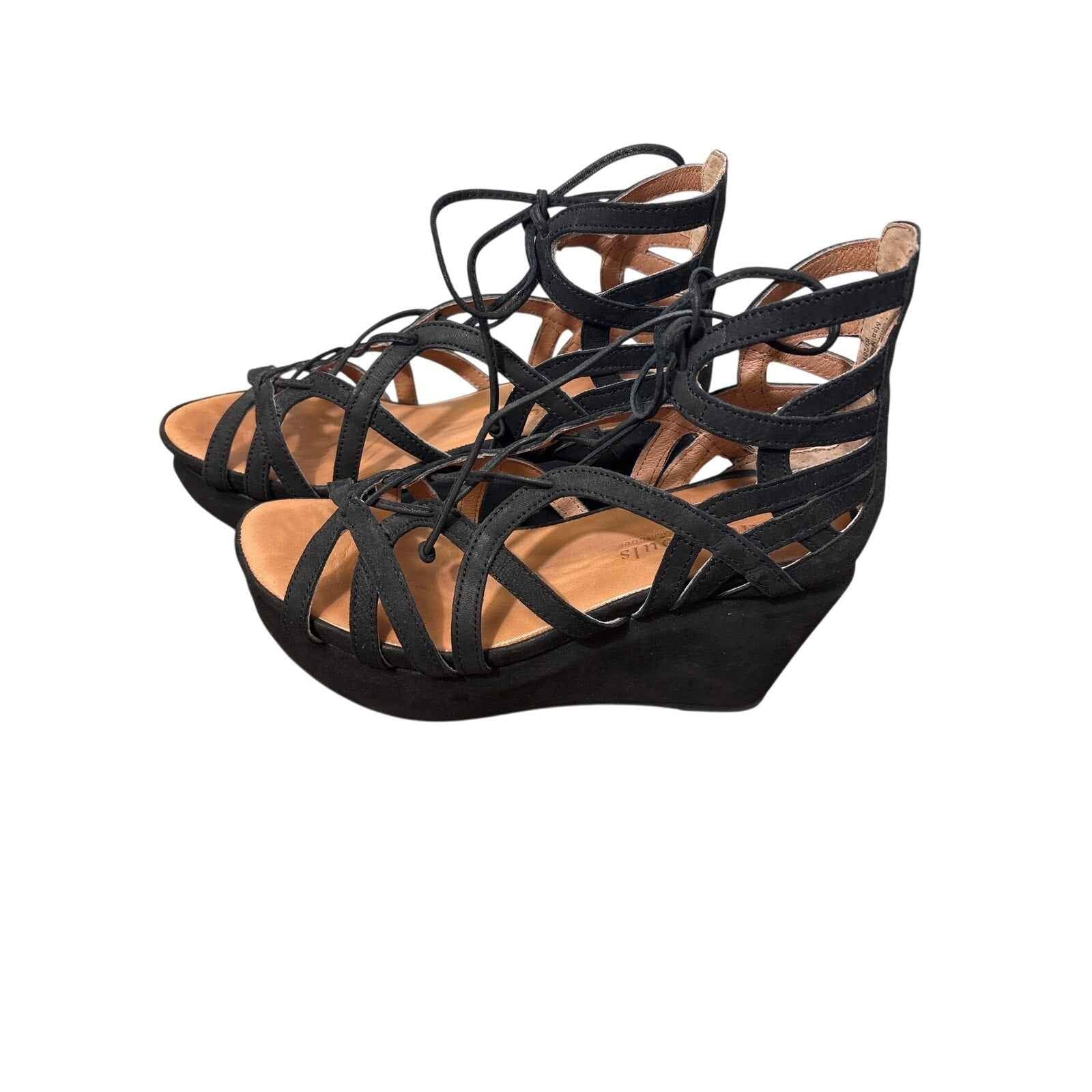 Gentle Sould Black Cage Wedges Sz 8