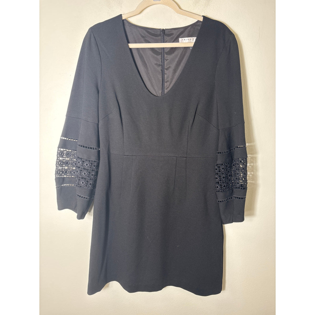 Trina Turk Black Long Sleeve Mini Dress Sz 10