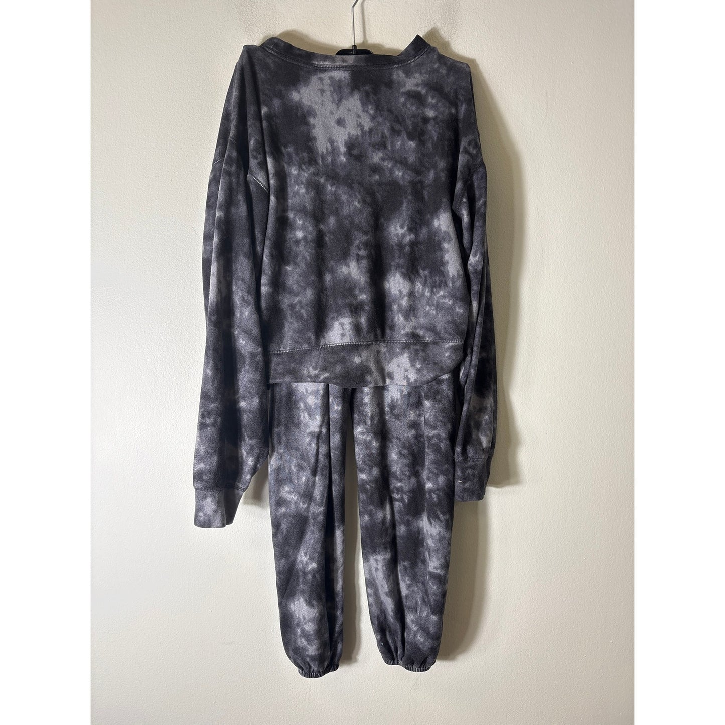 Double Zero Black and White Tie Dye Sweat Pants and Top Set Sz Spicy Small