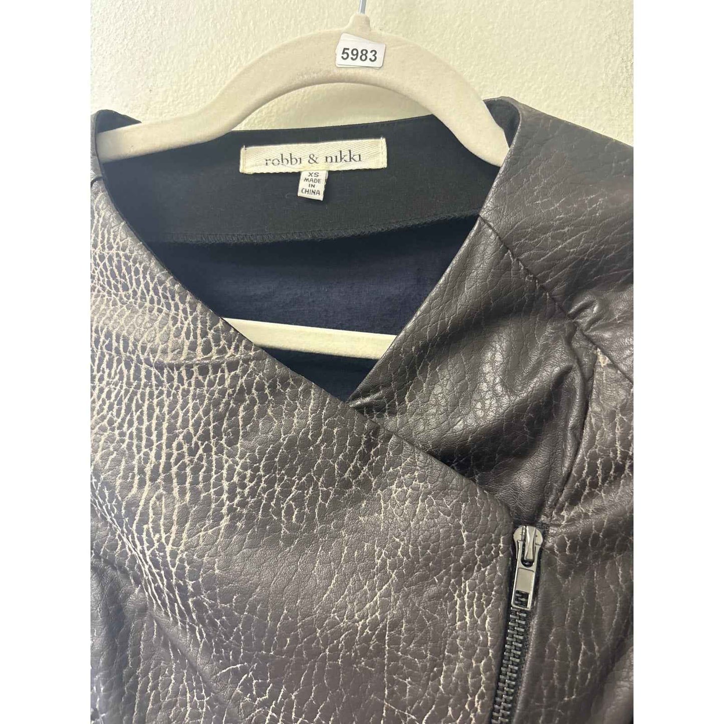 Robbi & Nikki Brown Faux Leather Long Sleeve Asymetrical Zip Up Jacket Sz XS