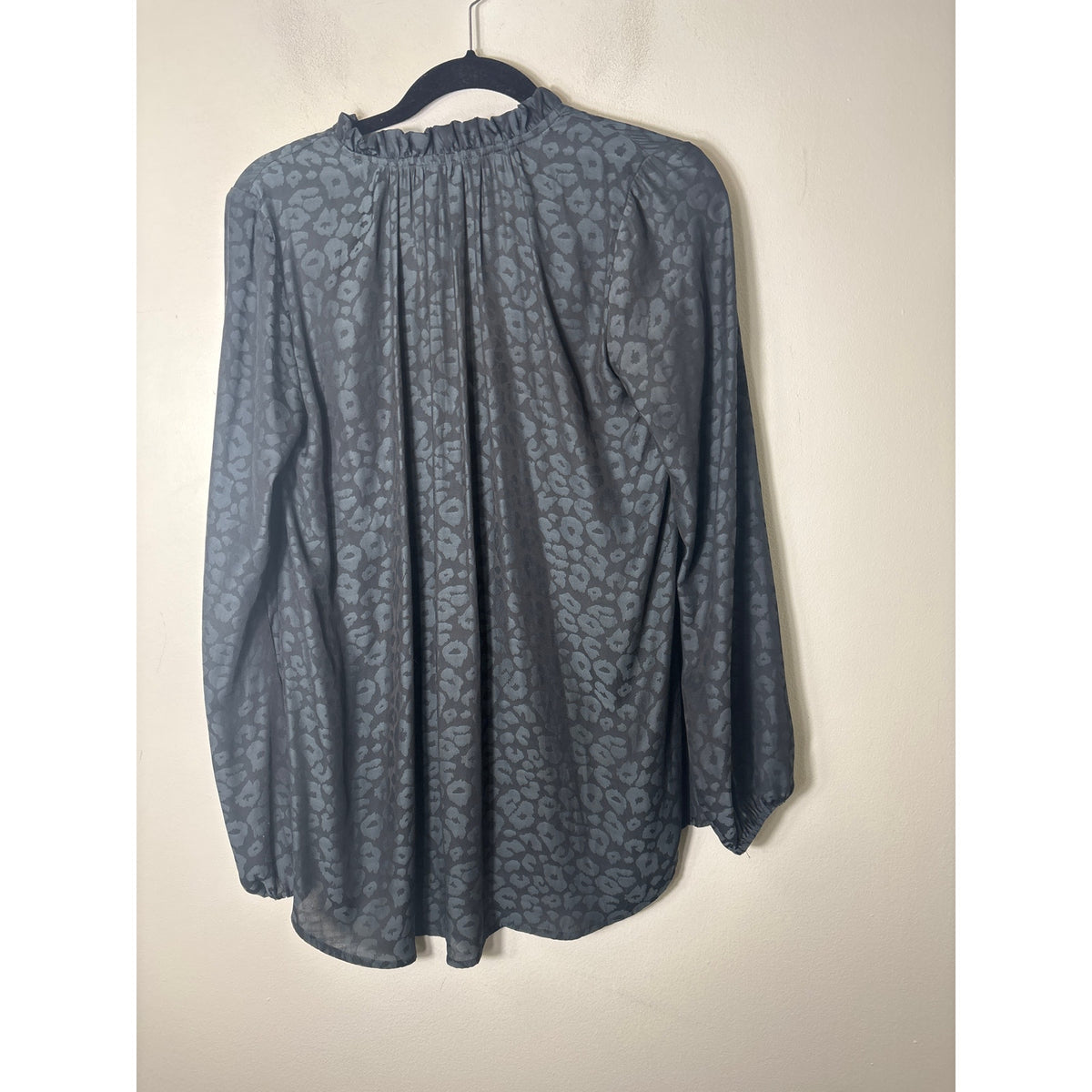 Show Me Your Mumu Black Cheetah Print Long Sleeve Button Up Shirt Sz S