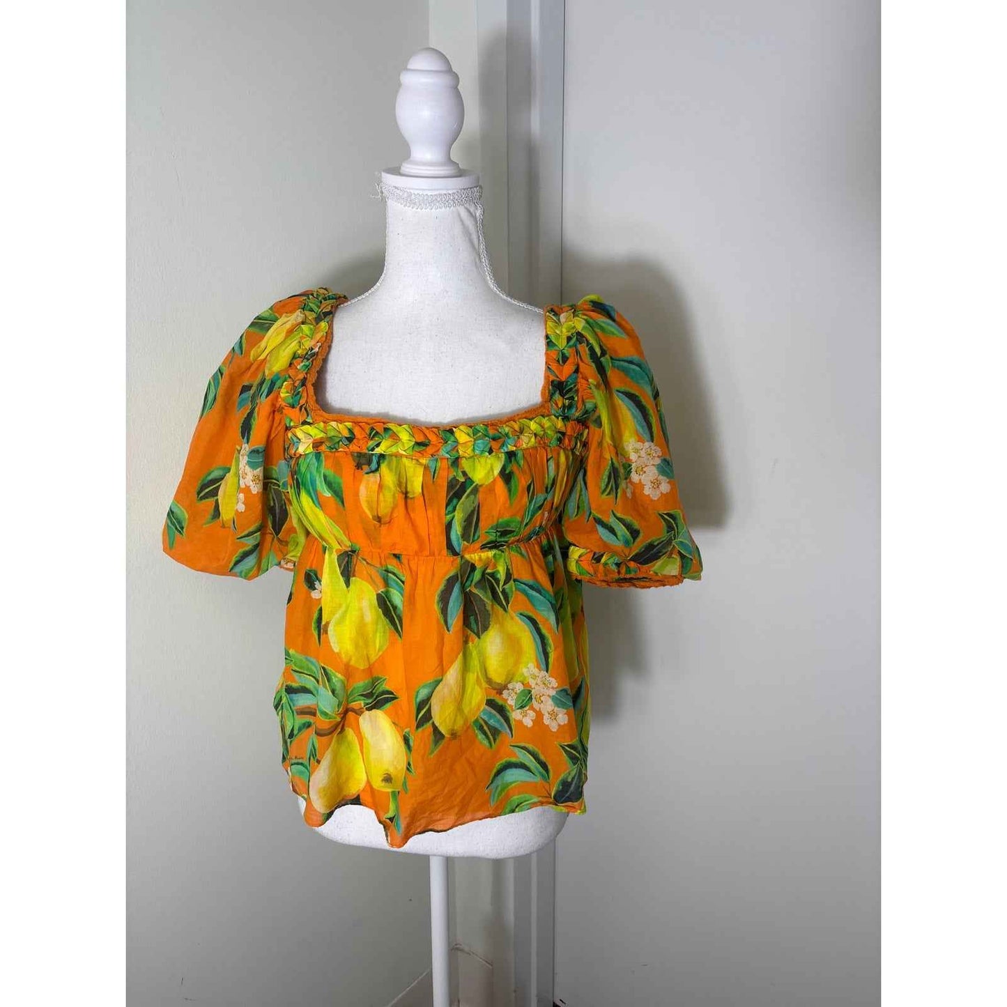 Farm Rio Orange Pear Peplum Top sz M