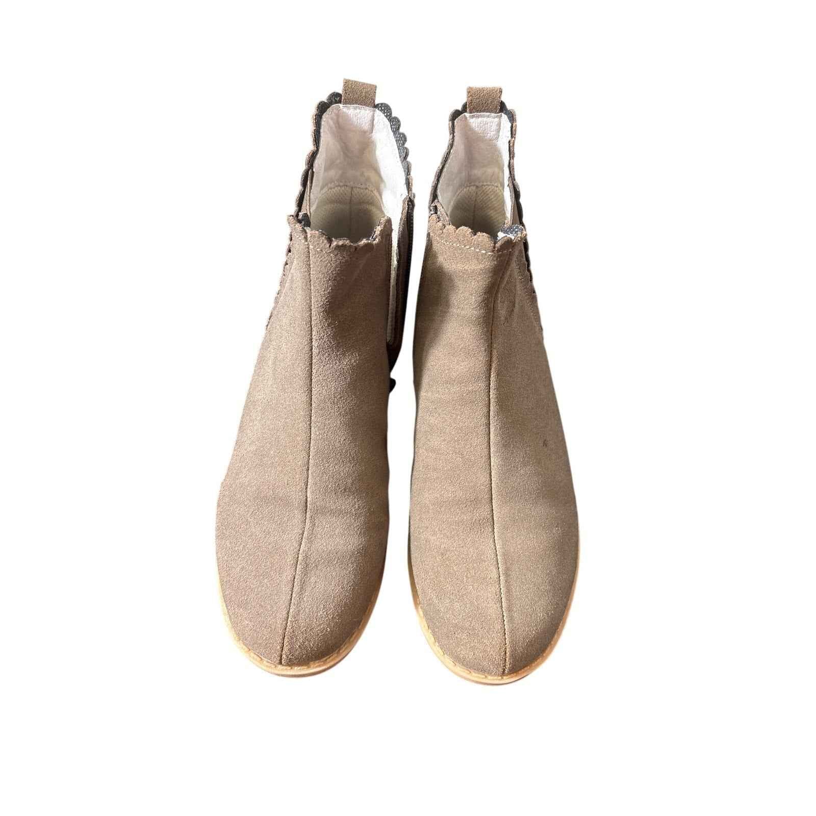 Girls L'Amour Brown Leather Scalloped Booties Sz 4