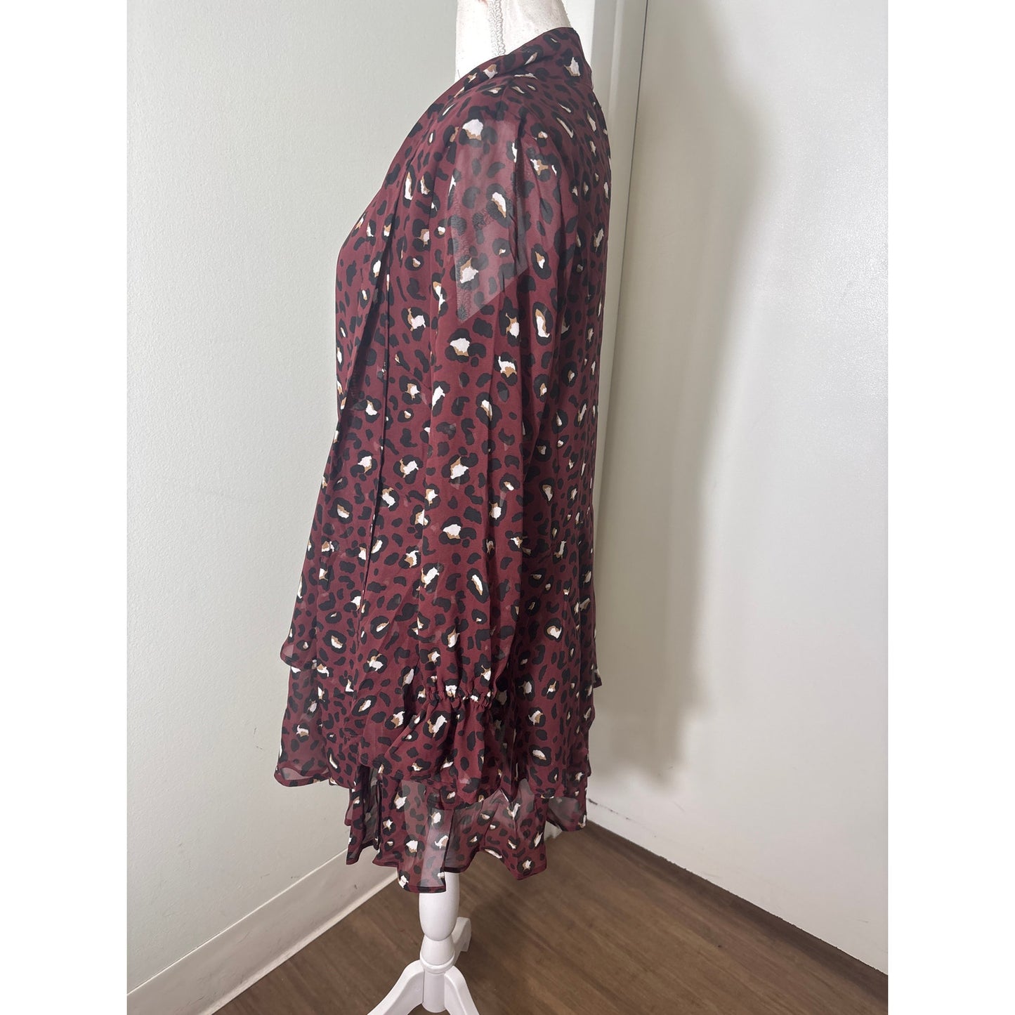 NWT Mudpie Decklan Flounce Dess in Burgandy Sz S