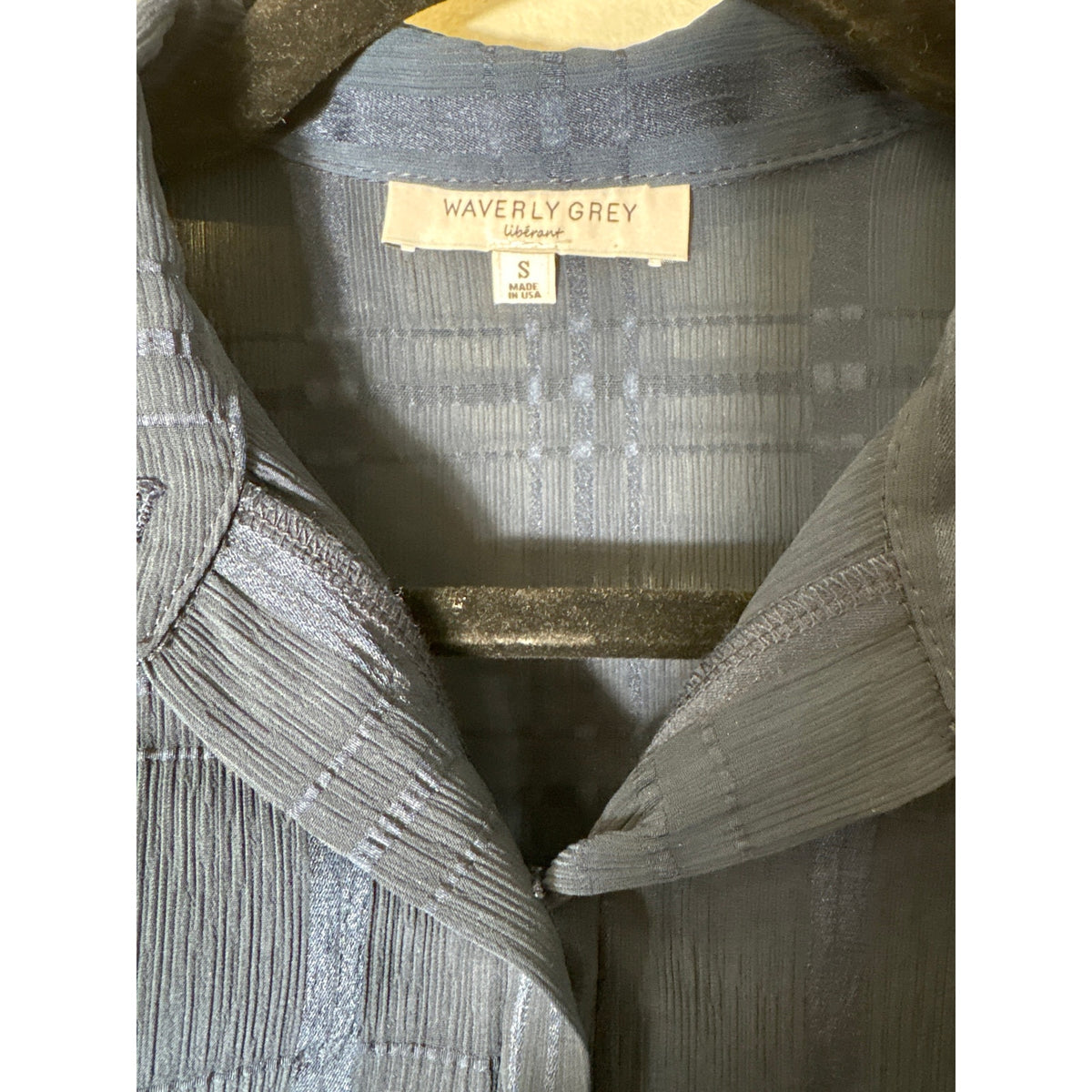 Waverly Grey Navy  Cold Shoulder Button Up Top Sz S