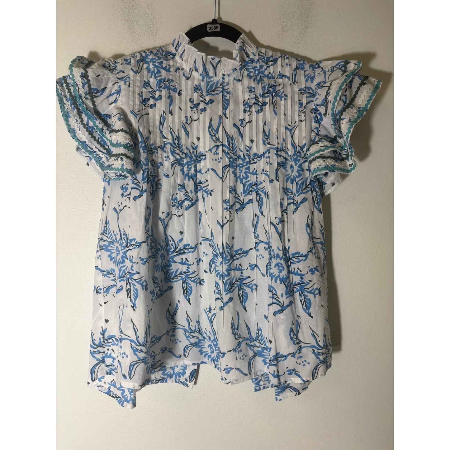 Sohana White Blue Futter Sleeve Cotton Pleated Button Up Top Sz S