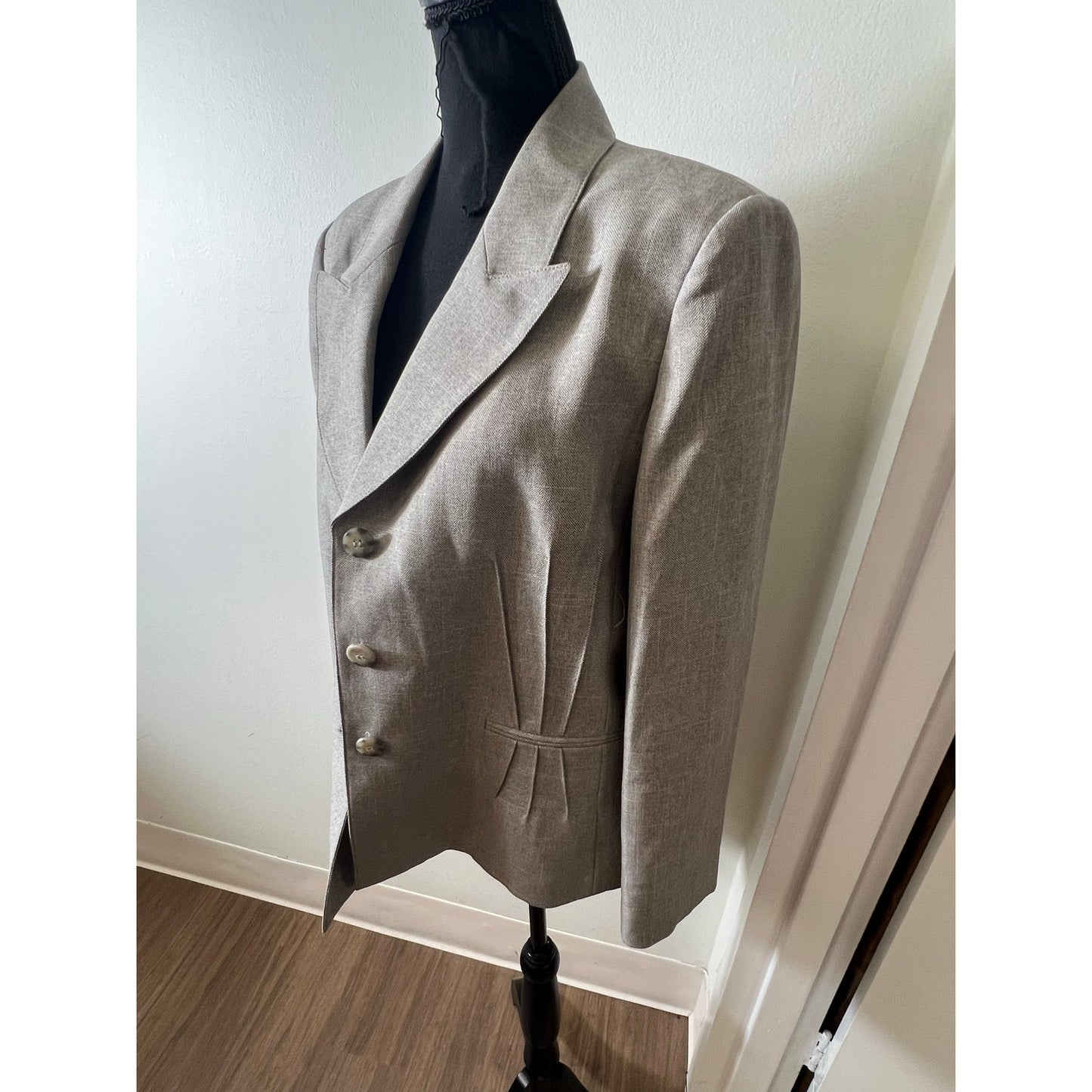 Cleere Closet | New & Used Designer Clothing, Shoes, Bags & Jewelry for All