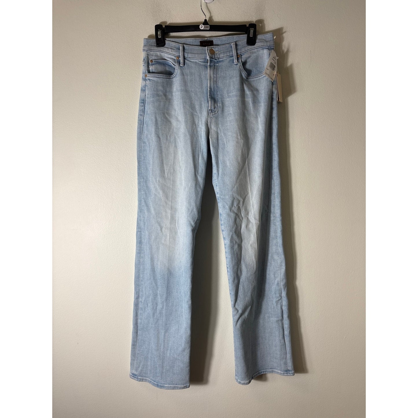 NWT Mother Light Wash "Melt in Your Mouth" The Kick It Blue Jean Sz 29