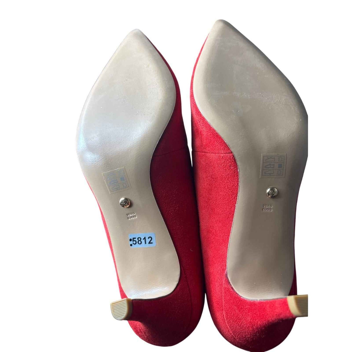 Pelle Moda Red Suede Low Heeled Winter Pump Sz 7.5