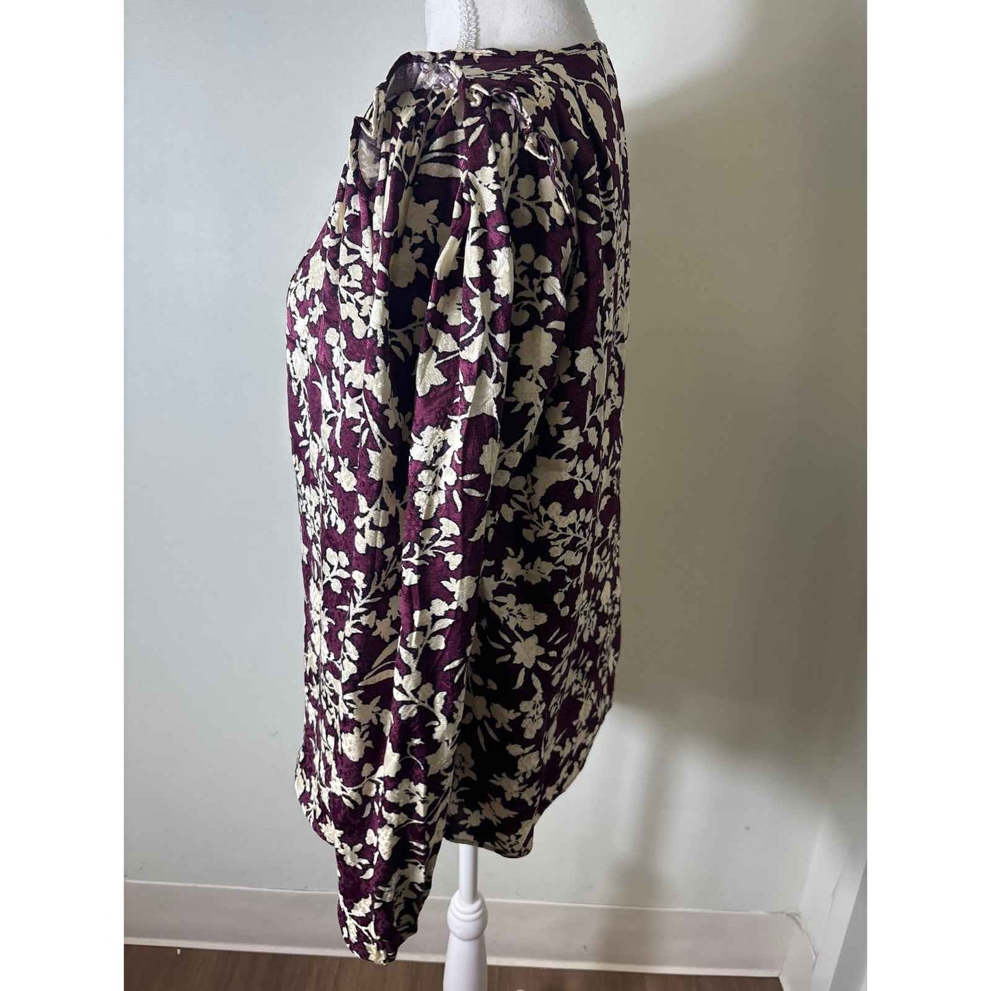 MNG (Mango) Magenta and Off White Long Sleeve Shirt Sz 8