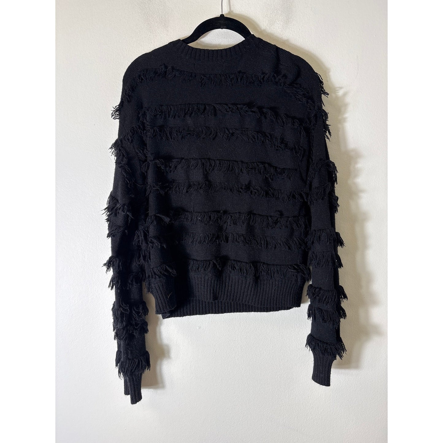 Love Tree Black Fringed Pullover Sweater Sz M