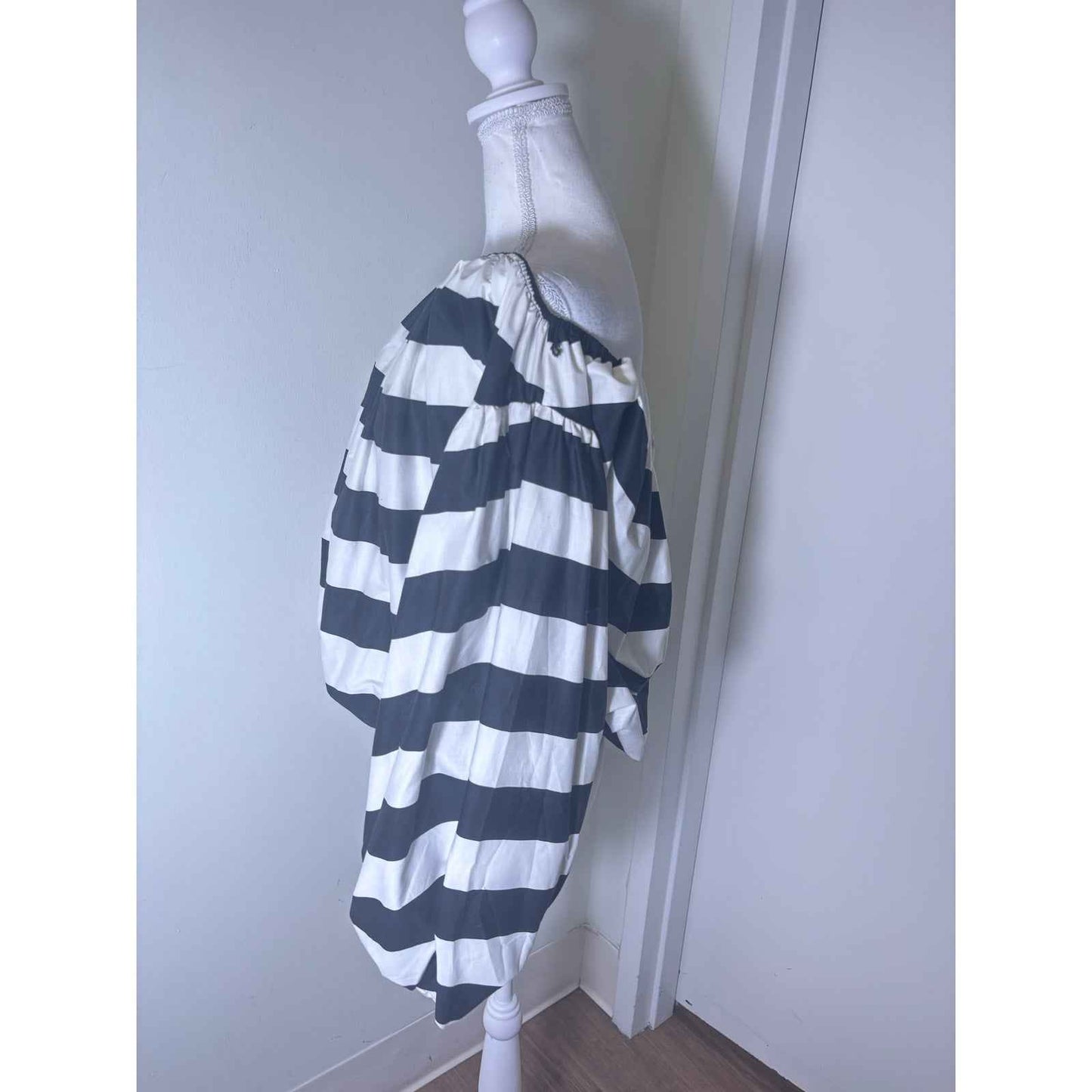 NWT Caroline Constas Black and White Andros Top Sz M