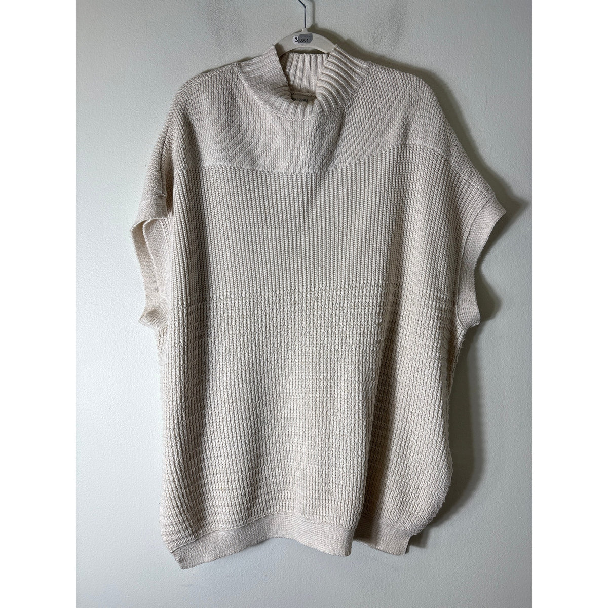 Bishop + Young Cream Knit Mock Neck Sweater Sz M/L